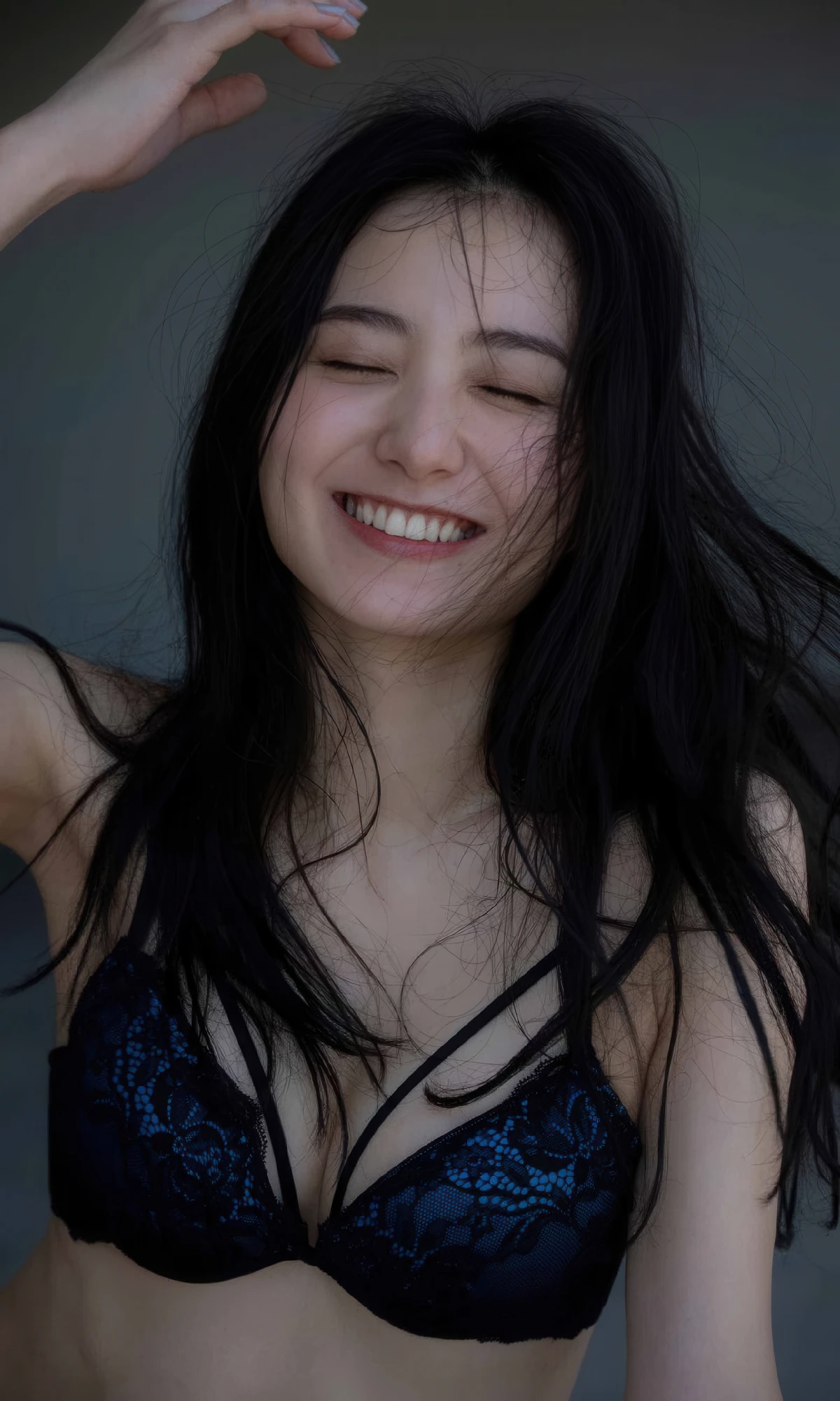 Riho Takada 高田里穂, 写真集 「Eternal Heroine 永遠のヒロイン」 - P62