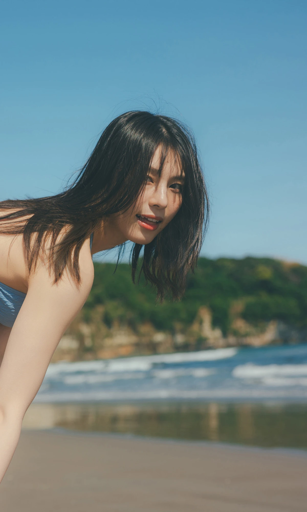Iori Sagara 相楽伊織, 写真集 「more and more」 - P110