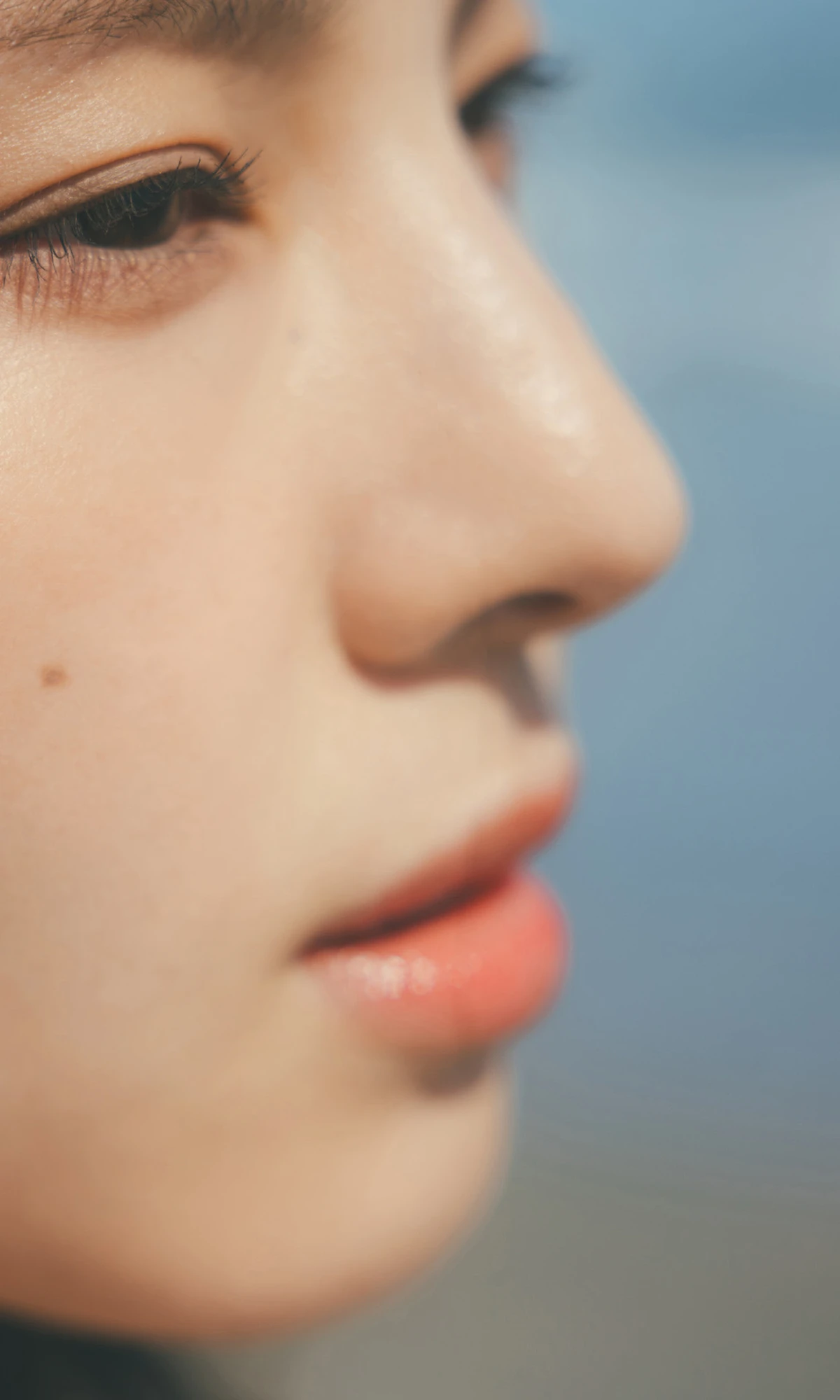 Iori Sagara 相楽伊織, 写真集 「more and more」 - P122
