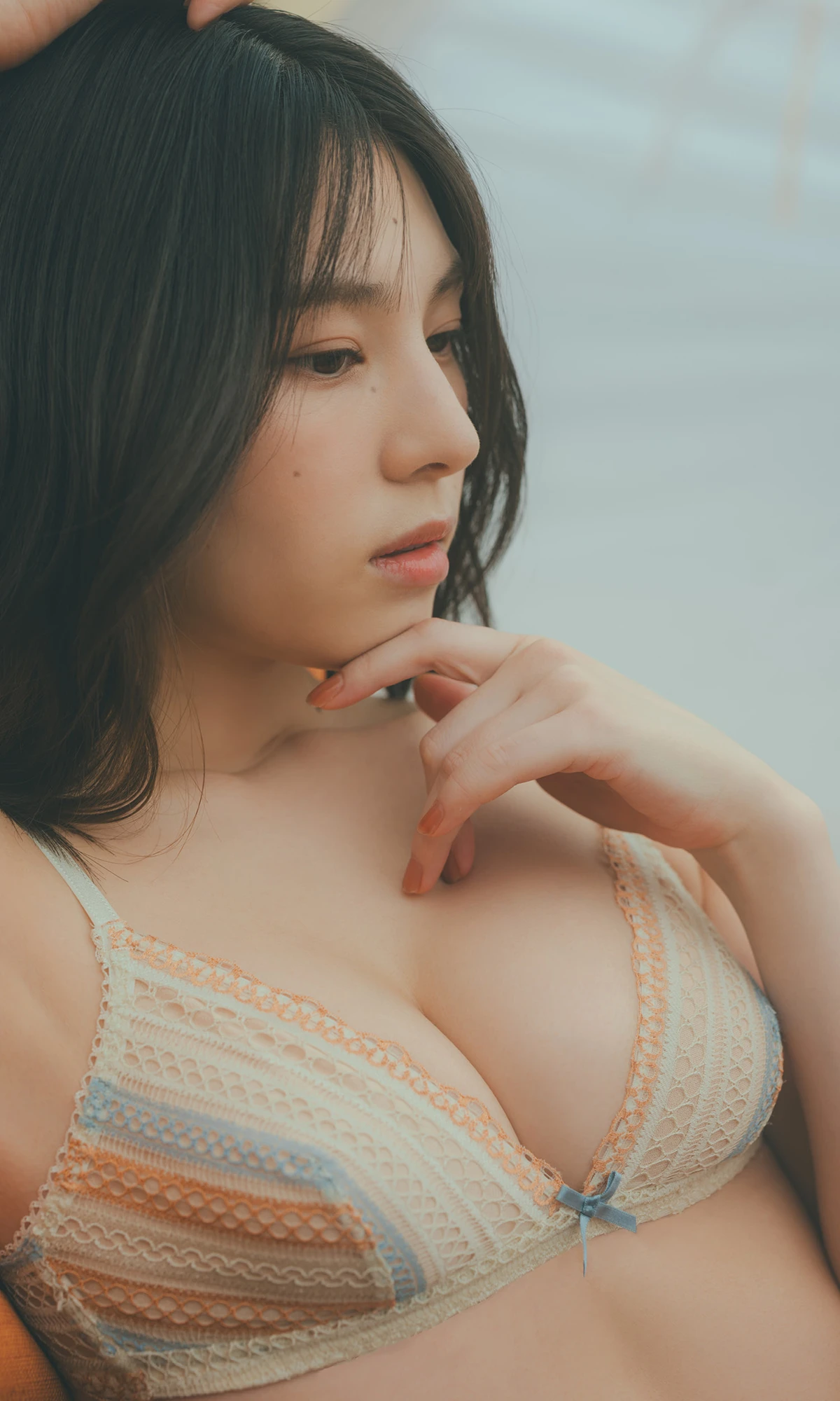 Iori Sagara 相楽伊織, 写真集 「more and more」 - P53