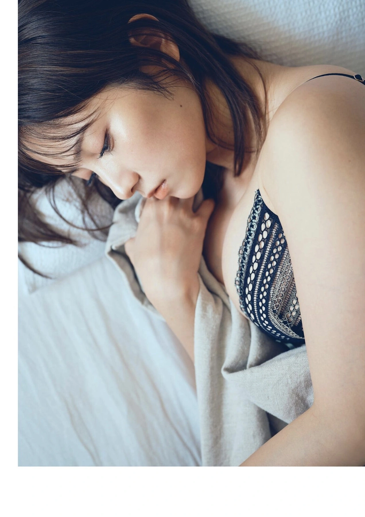 Nashiko Momotsuki 桃月なしこ, PARADE Vol.2 2025秋号 - P13