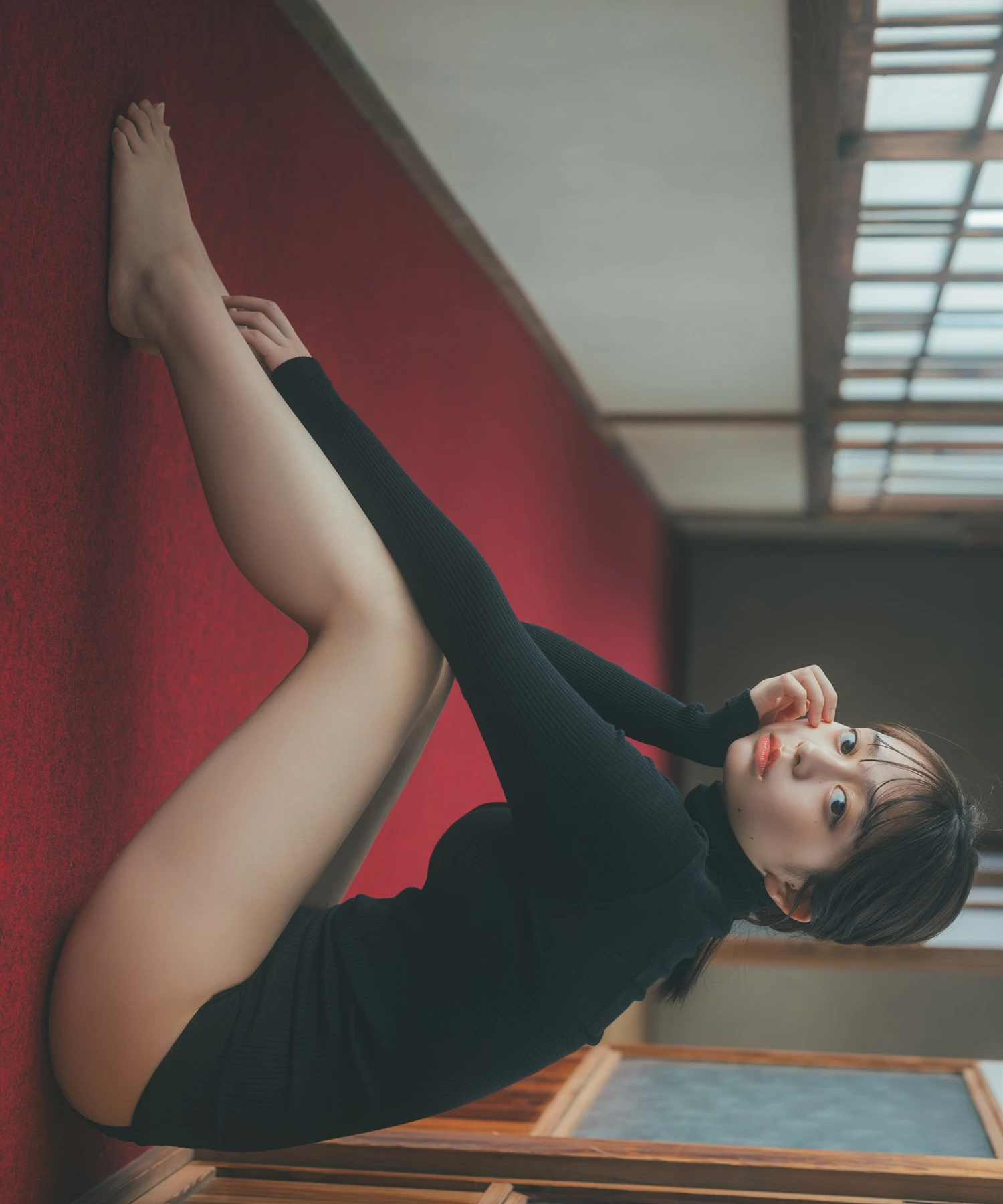 Mai Horai 蓬莱舞, 週プレ Photo Book 「See eye to eye」 - P24