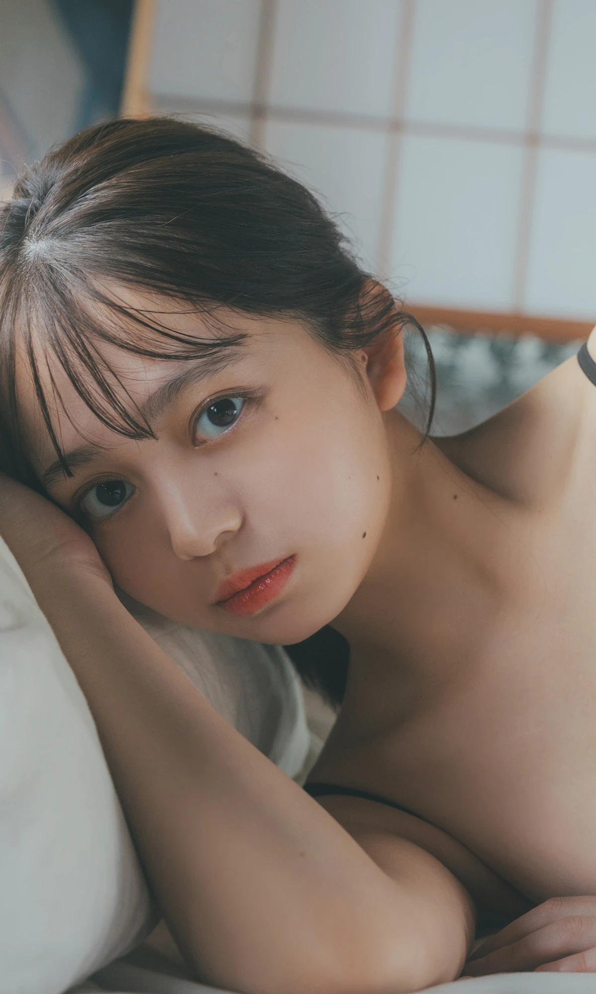 Mai Horai 蓬莱舞, 週プレ Photo Book 「See eye to eye」 - P32