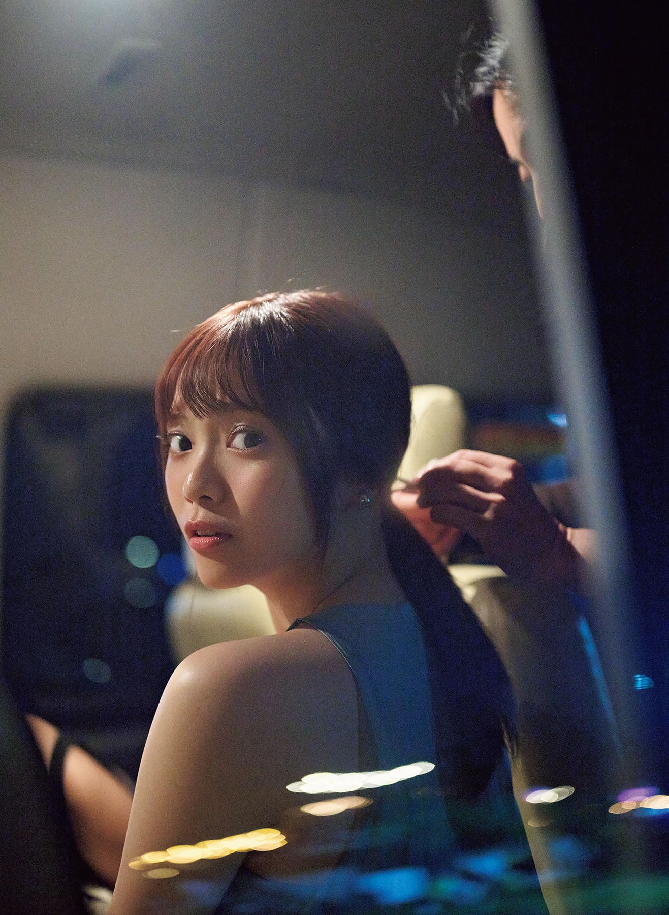 Miyata Manamo 宮田愛萌, 1st写真集 「Lilas」 特別アザーカット付き版 - P23