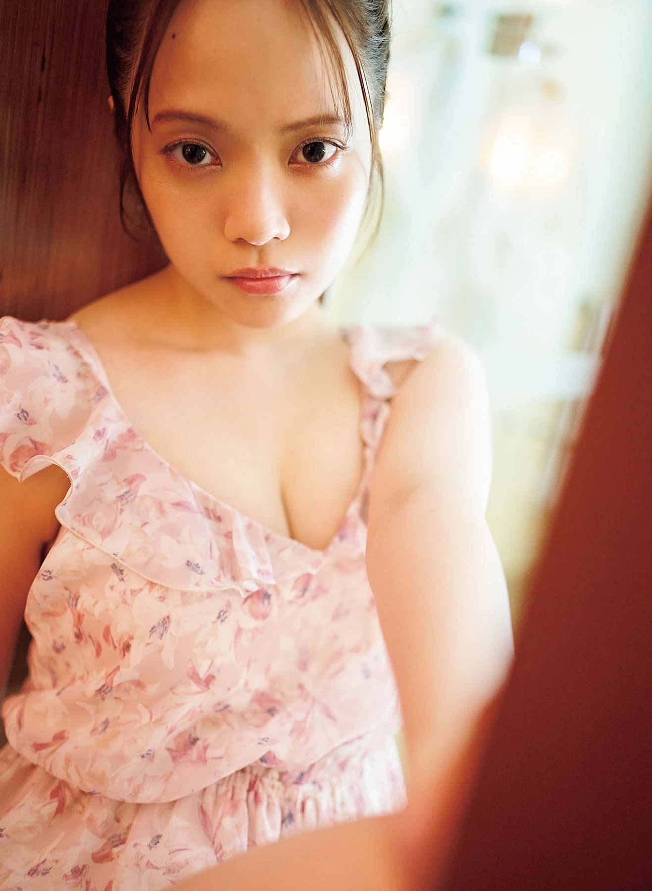 Miyata Manamo 宮田愛萌, 1st写真集 「Lilas」 特別アザーカット付き版 - P57