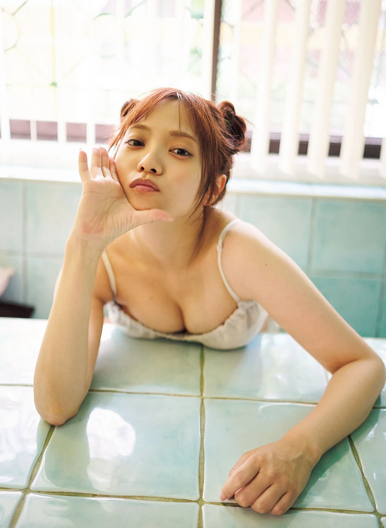 Miyata Manamo 宮田愛萌, 1st写真集 「Lilas」 特別アザーカット付き版 - P78