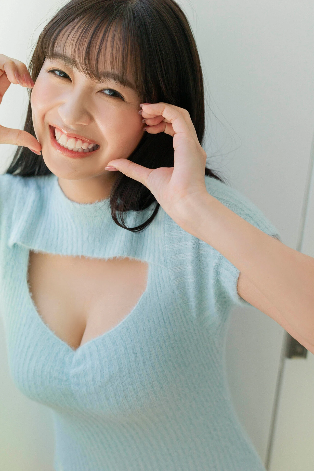 Aoi Mizobata 溝端葵, FRIDAYデジタル写真集 「夏のはじめ」 - P19
