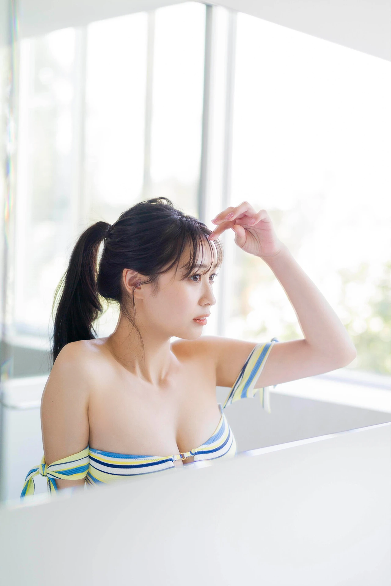 Aoi Mizobata 溝端葵, FRIDAYデジタル写真集 「夏のはじめ」 - P46