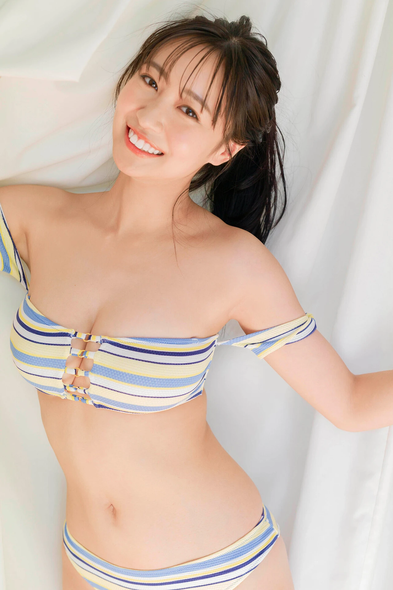 Aoi Mizobata 溝端葵, FRIDAYデジタル写真集 「夏のはじめ」 - P50