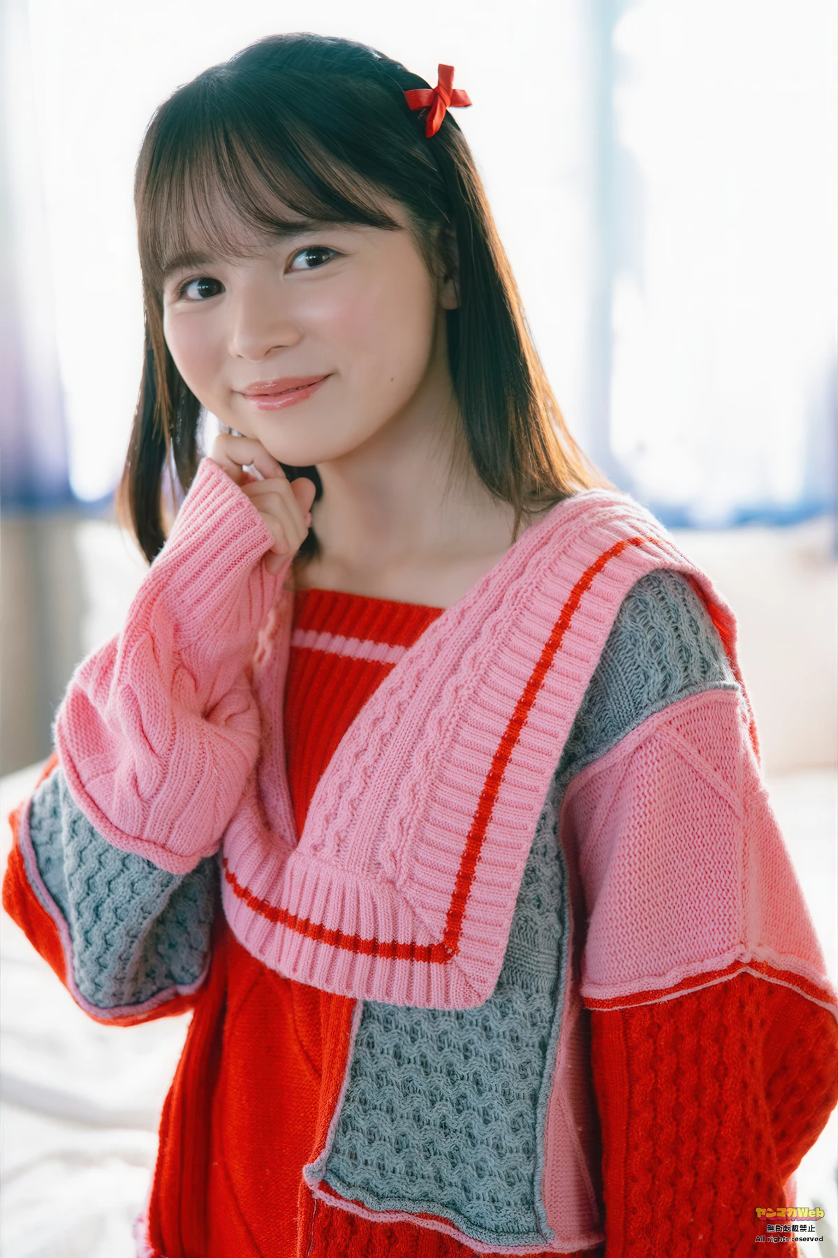 尾茂井奏良・太田しずく, Young Magazine 2026 No.18 (ヤングマガジン 2026年18号) - P44