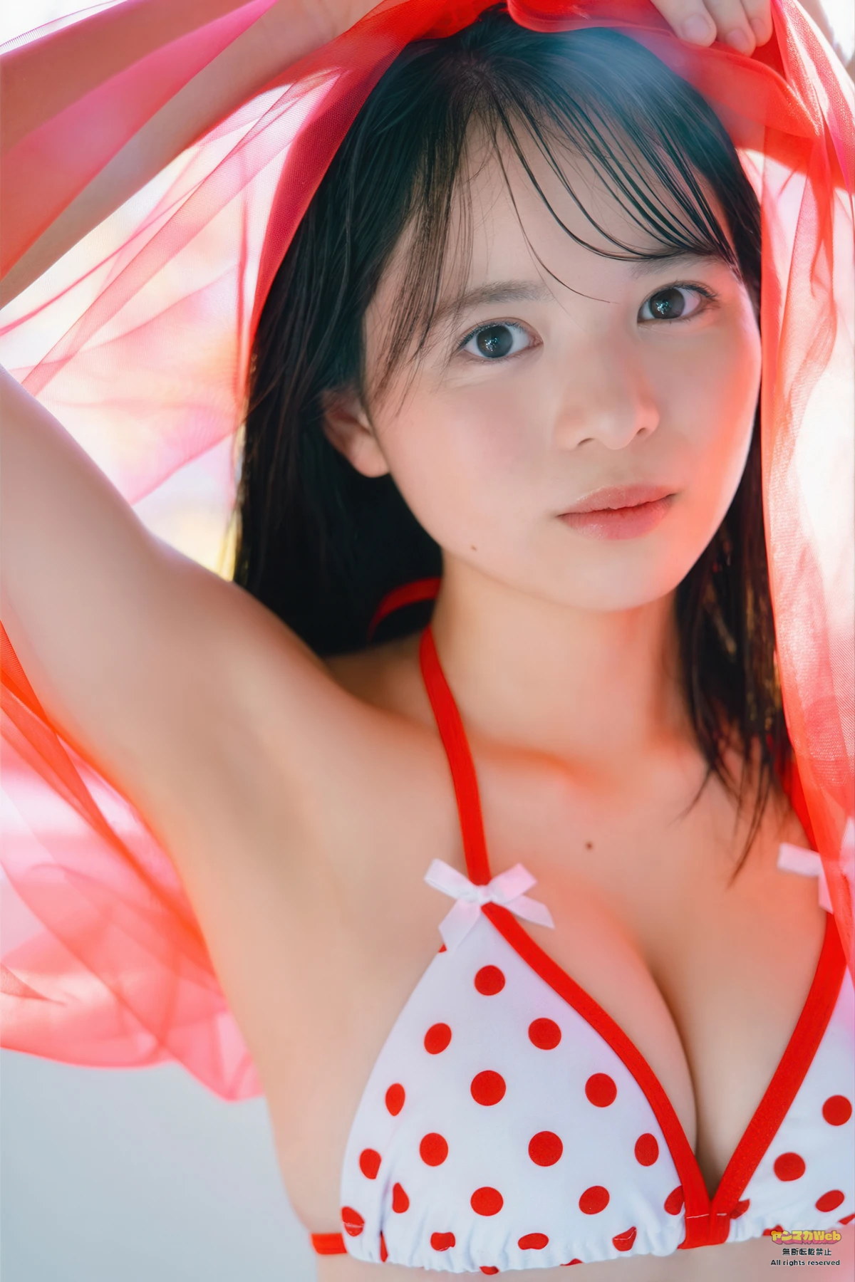 尾茂井奏良・太田しずく, Young Magazine 2026 No.18 (ヤングマガジン 2026年18号) - P52