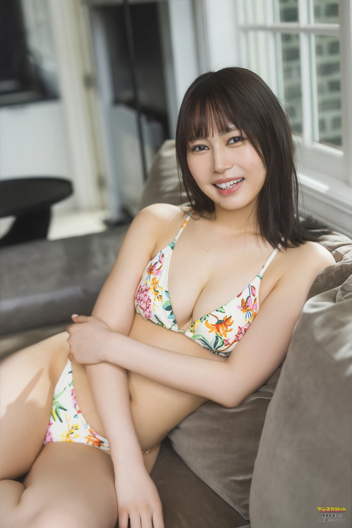 加藤玲菜・青野さくら, Young Magazine 2026 No.22-23 (ヤングマガジン 2026年22-23号) - P26