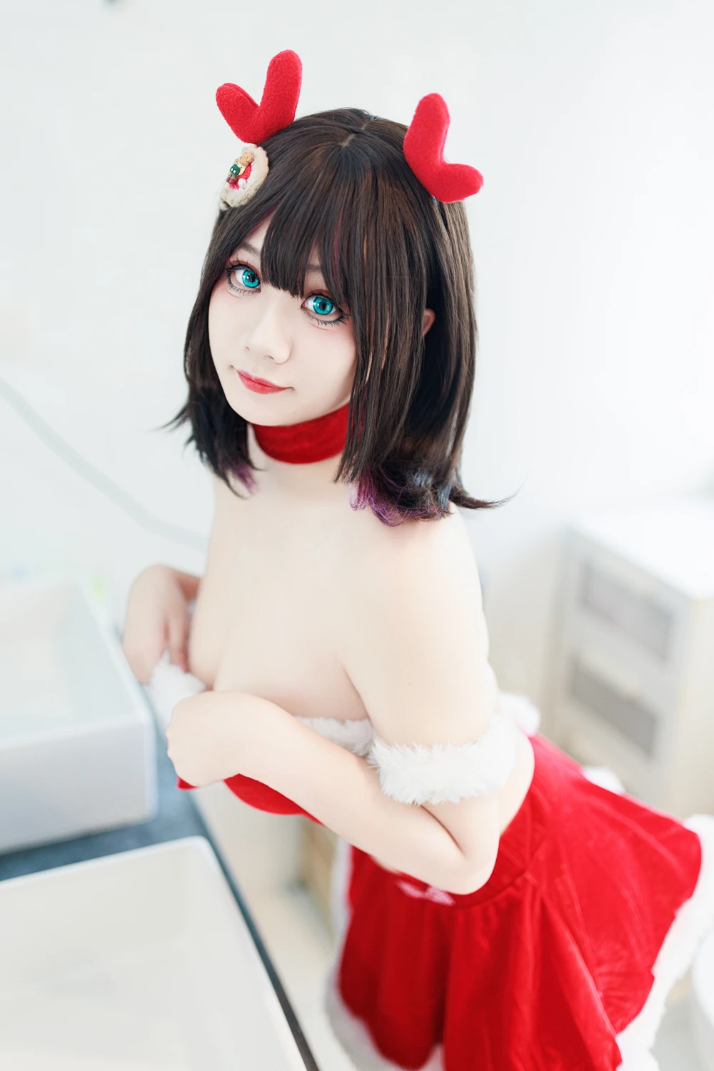 Cosplay 阿雪雪 – 圣诞居家 - P18