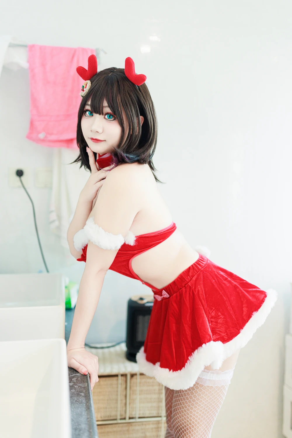Cosplay 阿雪雪 – 圣诞居家 - P22