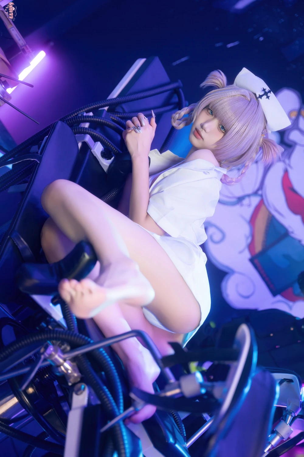 Cosplay 柒柒要乖哦 – 彻夜之歌 护士服小荠 - P18