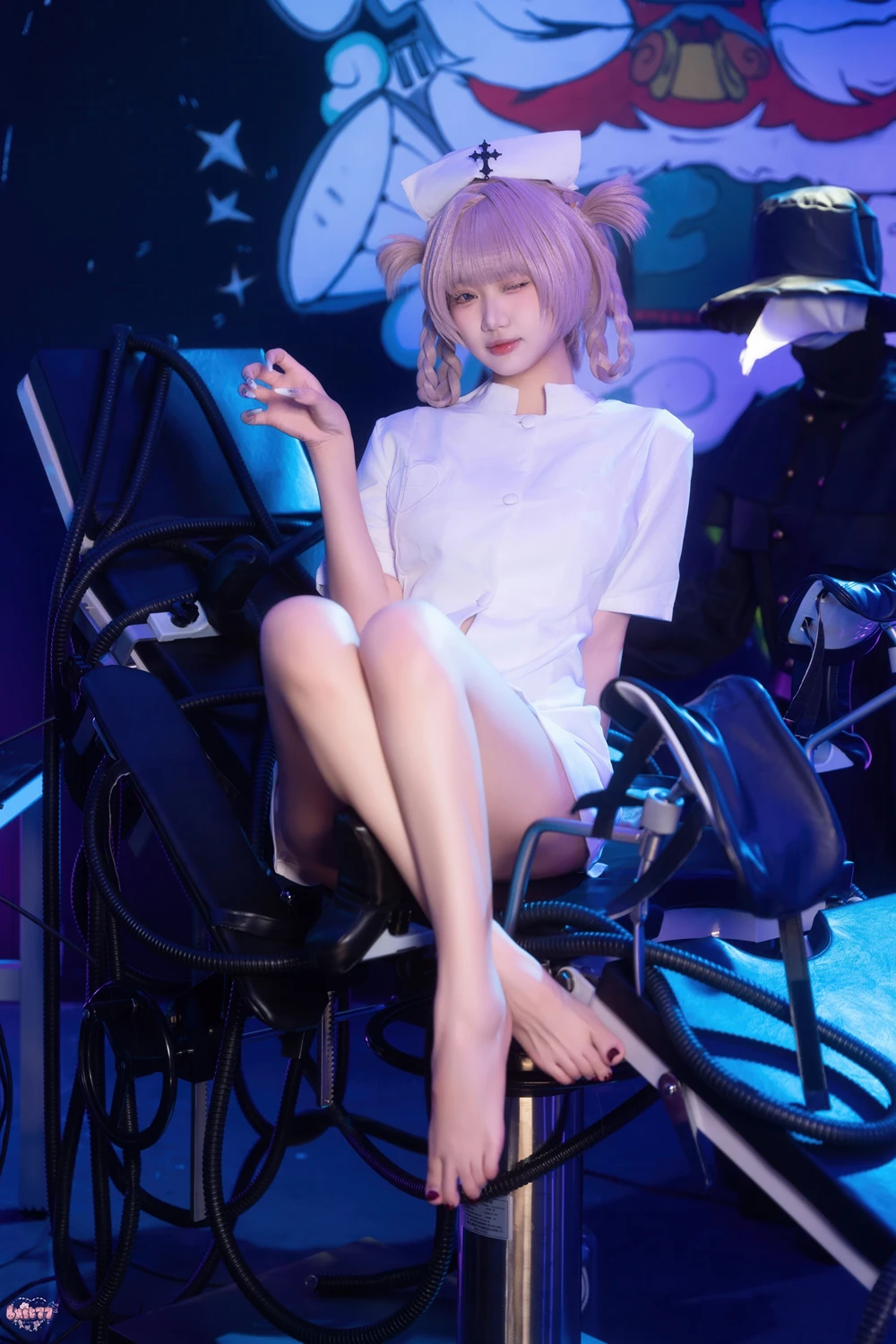 Cosplay 柒柒要乖哦 – 彻夜之歌 护士服小荠 - P26