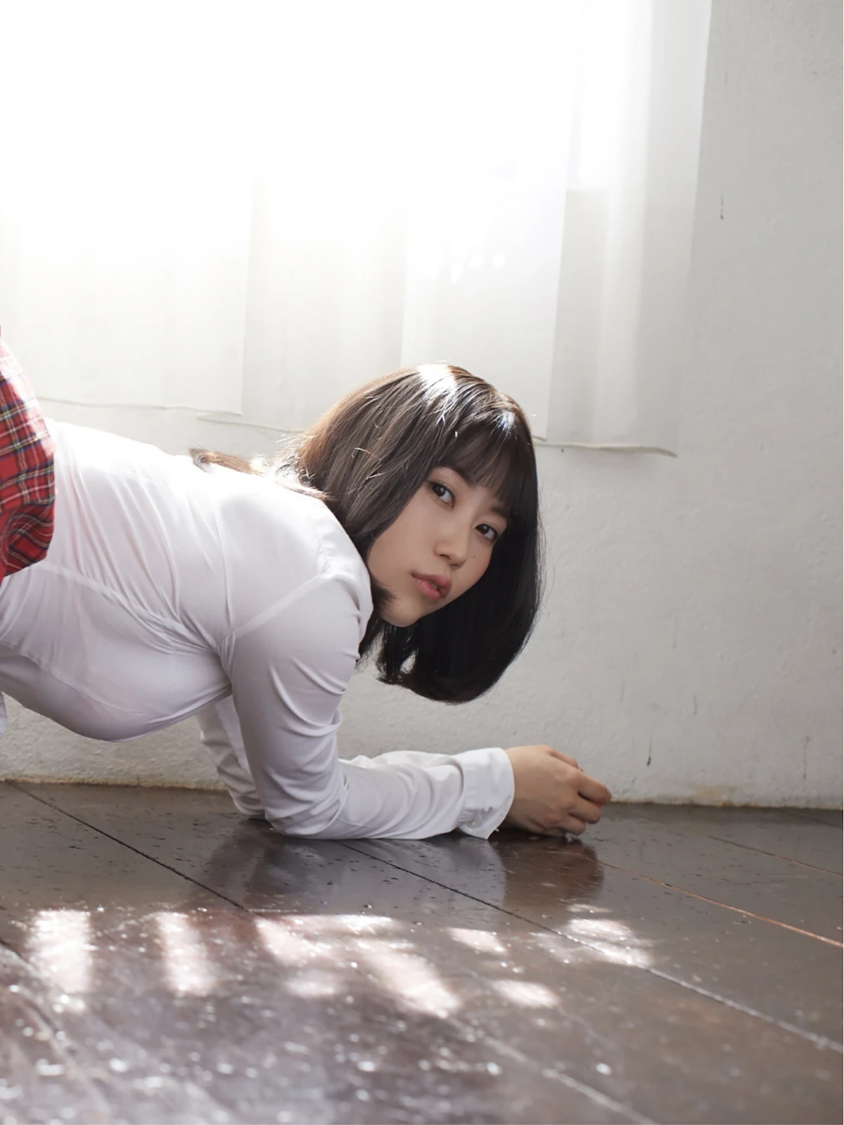 Io Iori 伊織いお, 写真集 BEST Vol.1 必撮！まるごと☆ 「Heart Open」 - P12