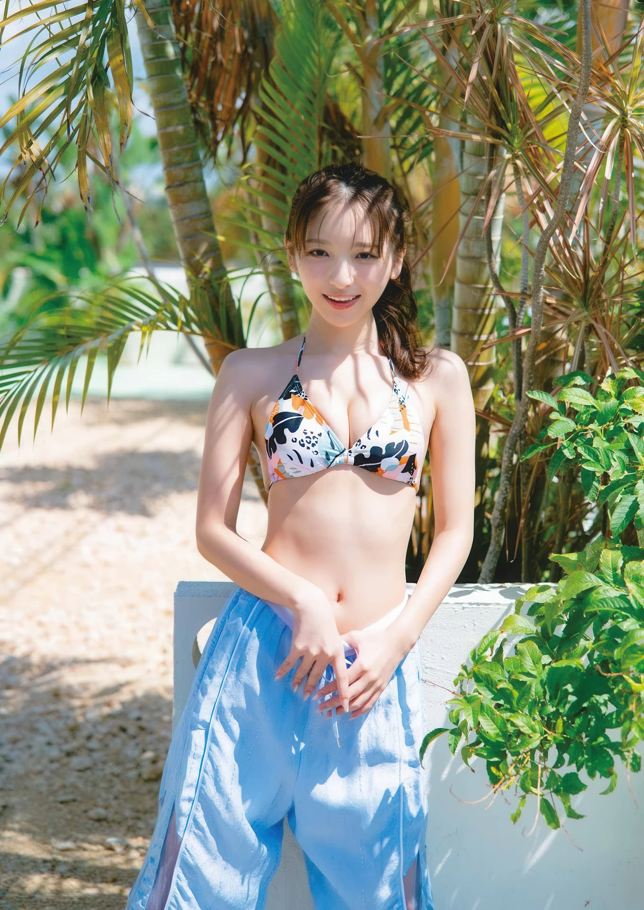 Runa Ichinose 一ノ瀬瑠菜, Ami Honami 穂波あみ, Young Gangan 2026 No.11 (ヤングガンガン 2026年11号) - P5