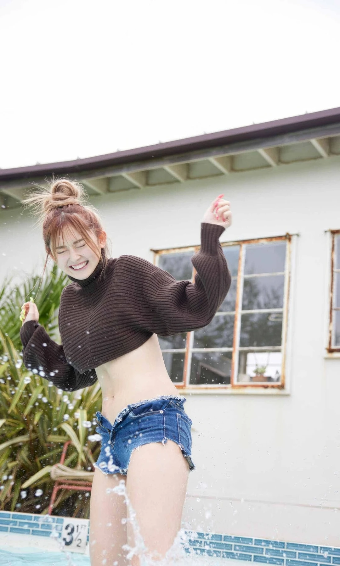 Yuuchami ゆうちゃみ, 週プレ Photo Book 「ギャルと清楚の二刀流！！」 - P5