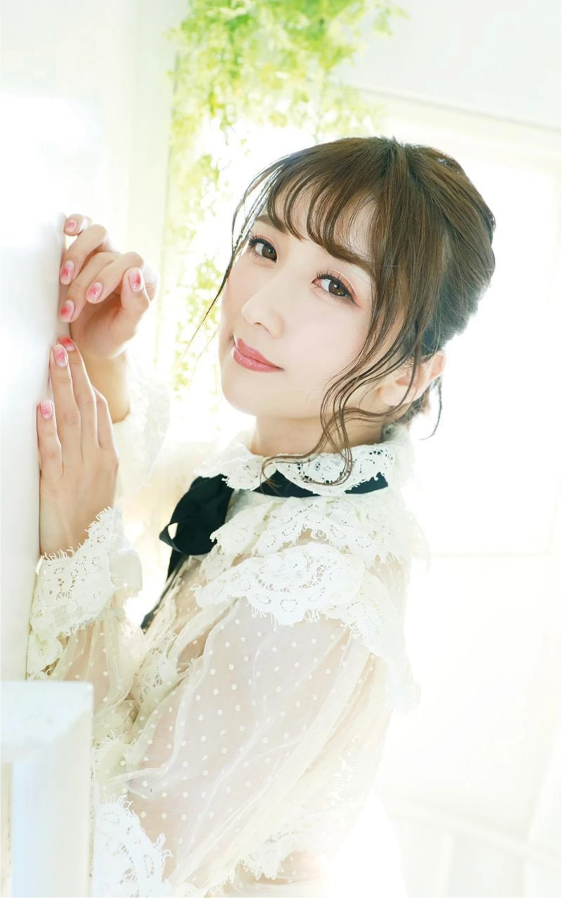Hibiki Otsuki 大槻ひびき, 写真集 「おやすみフィクション」 - P23