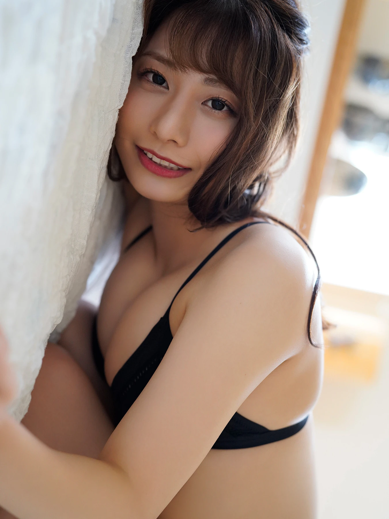 Yuka Suzuki 鈴木優香, FLASHデジタル写真集 「スキャンダルFカップ Vol.03」 - P33