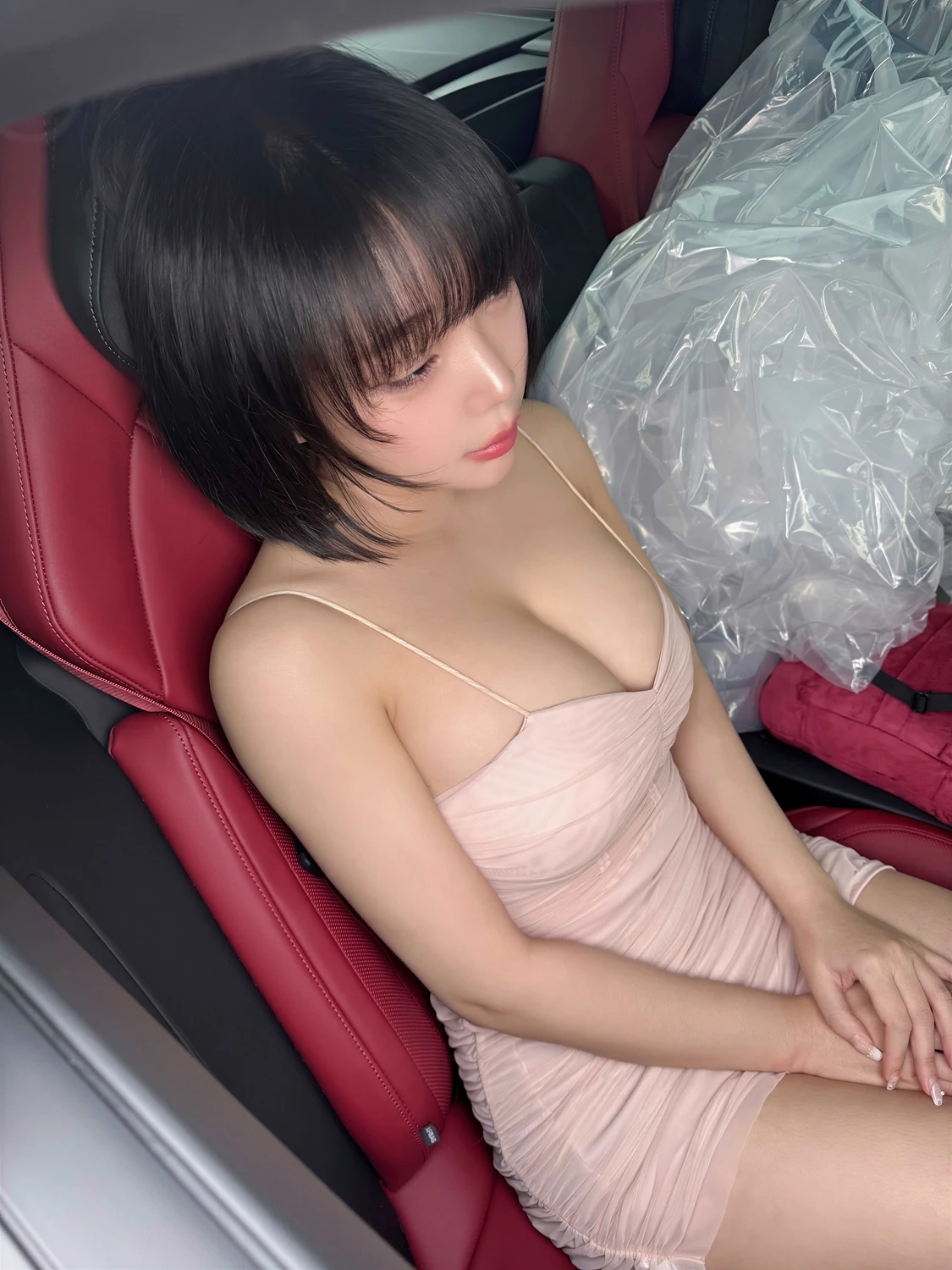 Kang Inkyung 강인경 – Herovia 「Doll」 - P94
