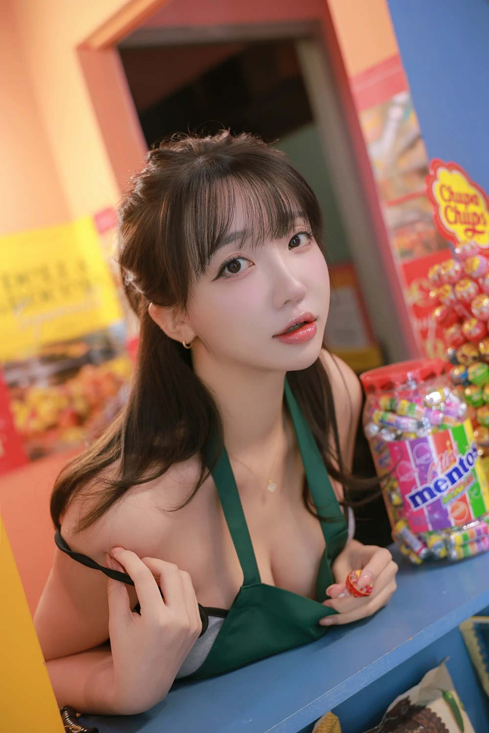 Son Yeeun 손예은 – Photobook 「Night Shift」 - P12