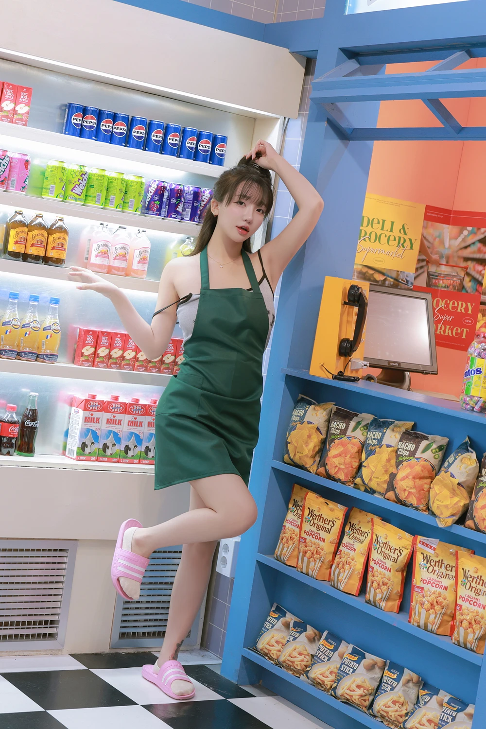 Son Yeeun 손예은 – Photobook 「Night Shift」 - P68