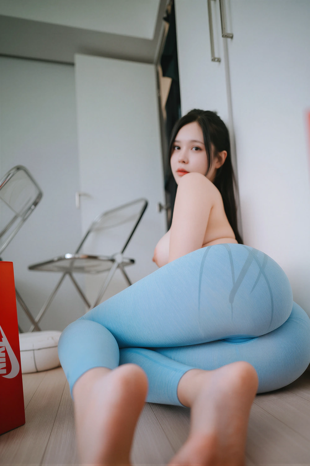 Seoahn 서안 – DJAWA 「What’s Your Size」 - P48