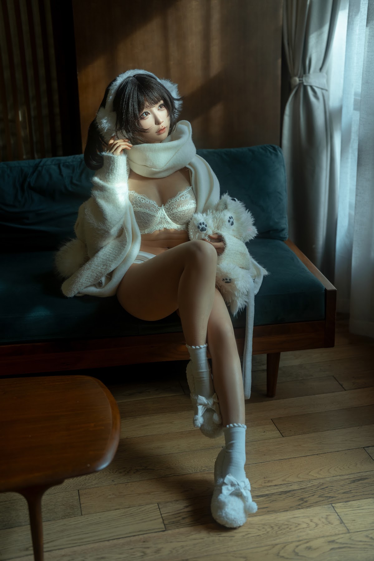 Coser@蠢沫沫 (chunmomo) – 白毛衣 - P1