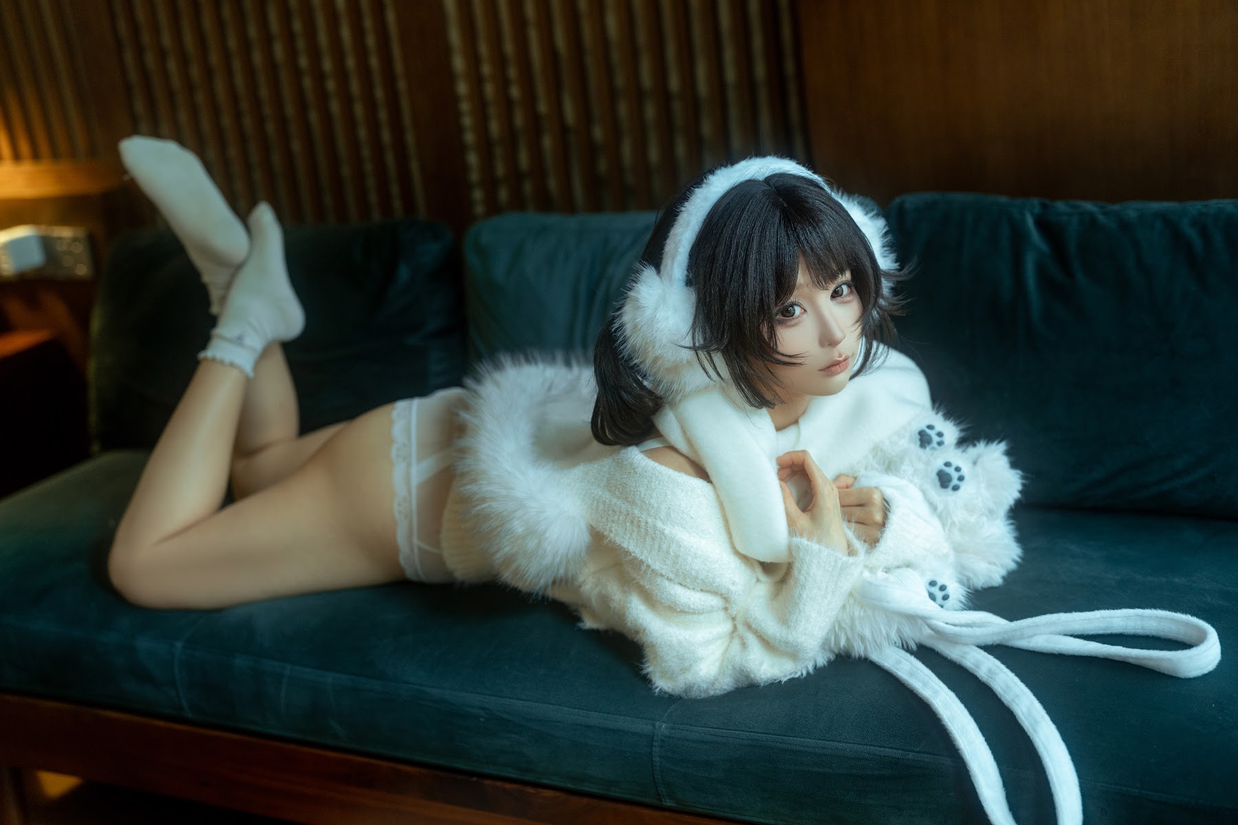 Coser@蠢沫沫 (chunmomo) – 白毛衣 - P8
