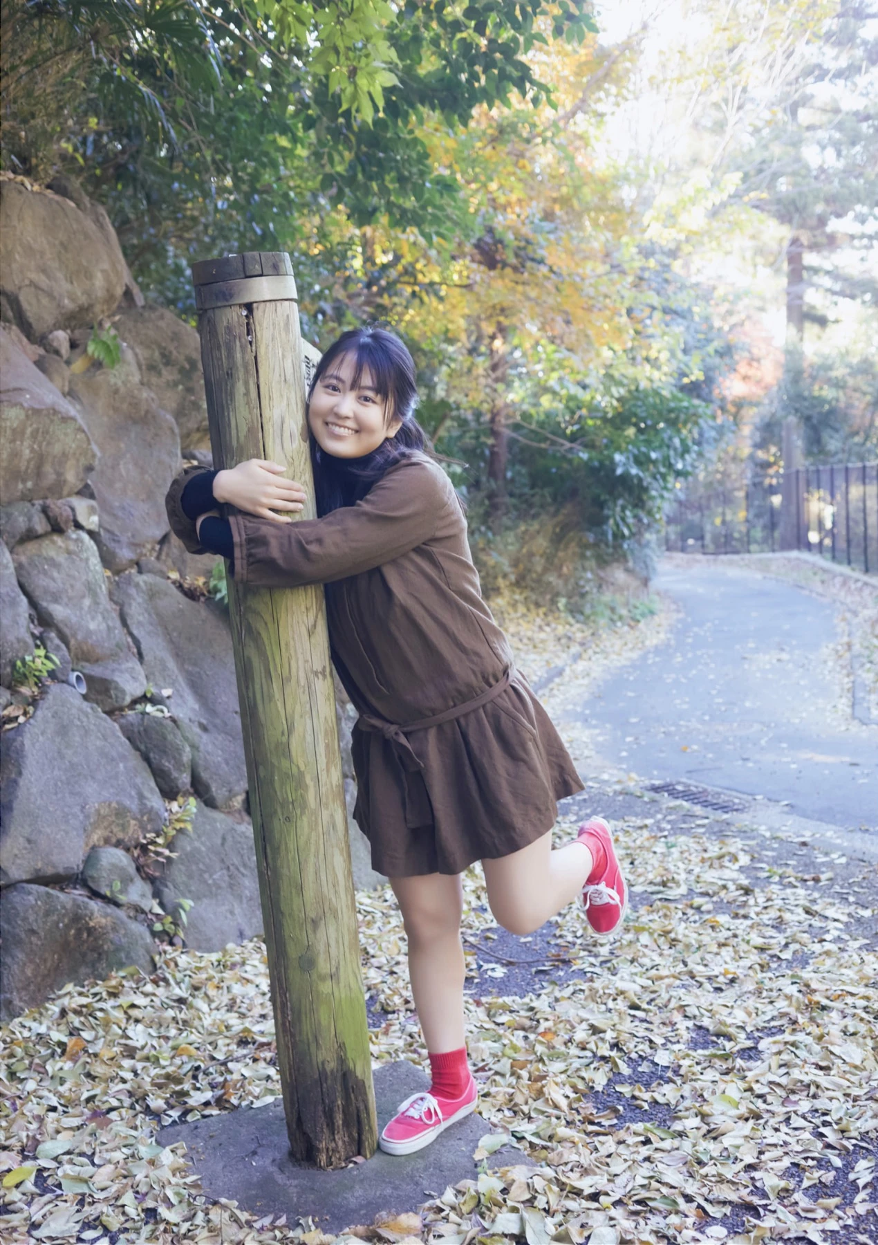 Ririka Fukui 福井梨莉華, BRODYデジタル写真集 「りりか、二十歳、冬」 - P10
