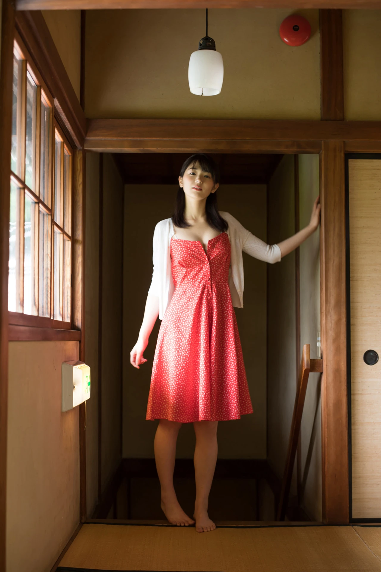 Kasumi Hasegawa 長谷川かすみ, FRIDAYデジタル写真集 「秘密」 - P2