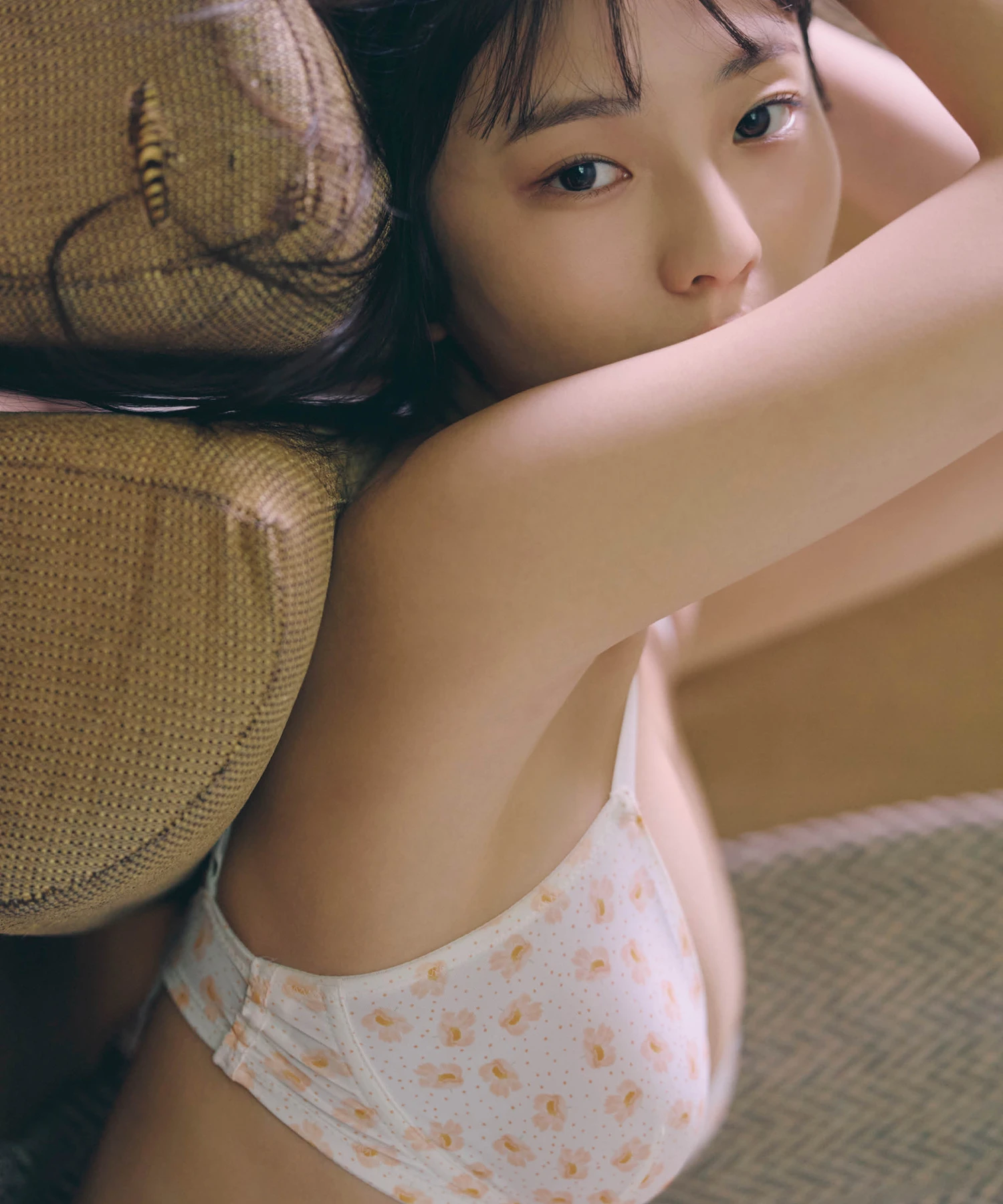 Hina Kikuchi 菊地姫奈, 写真集 「夢は終わらない」 - P15