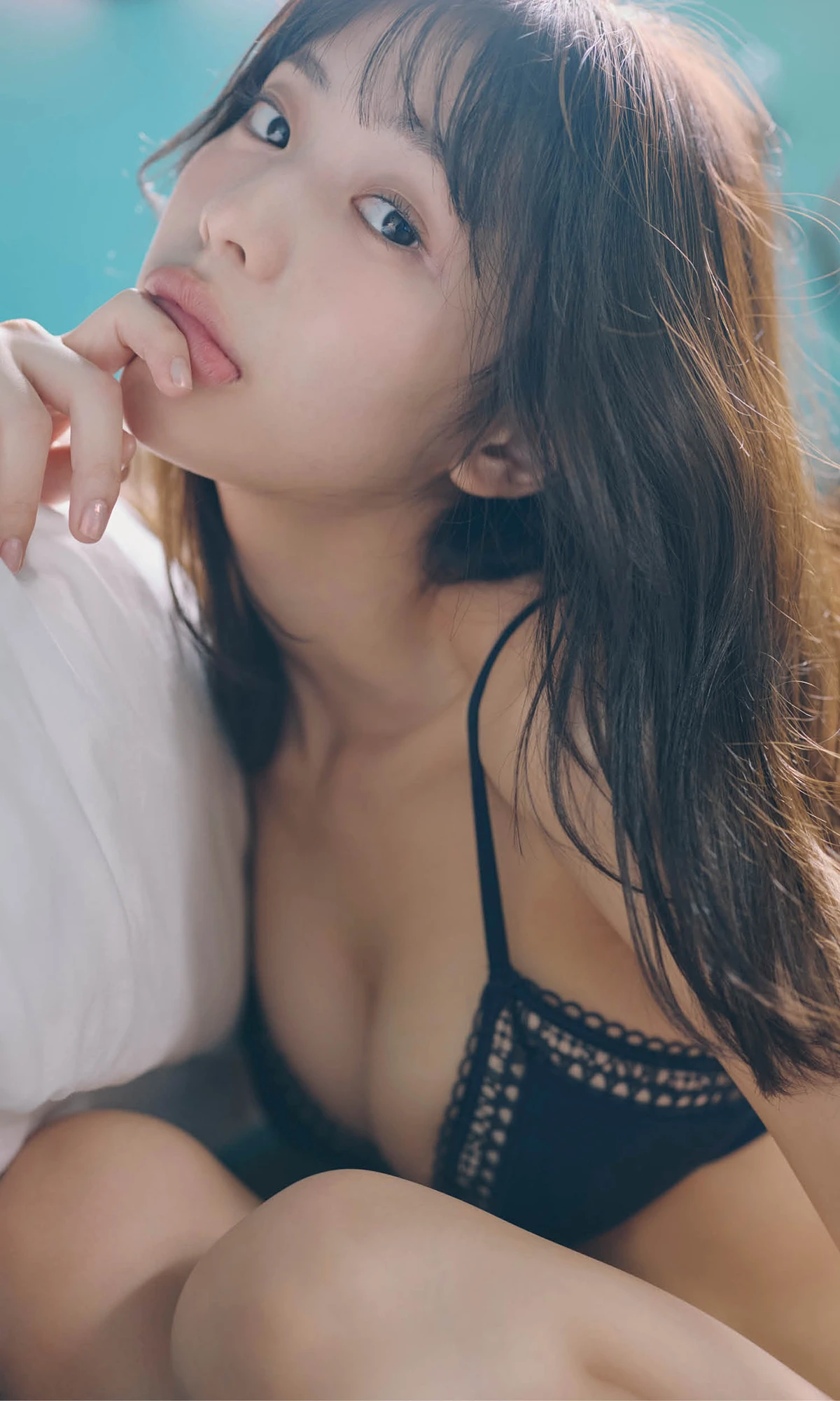 Hina Kikuchi 菊地姫奈, 写真集 「夢は終わらない」 - P80