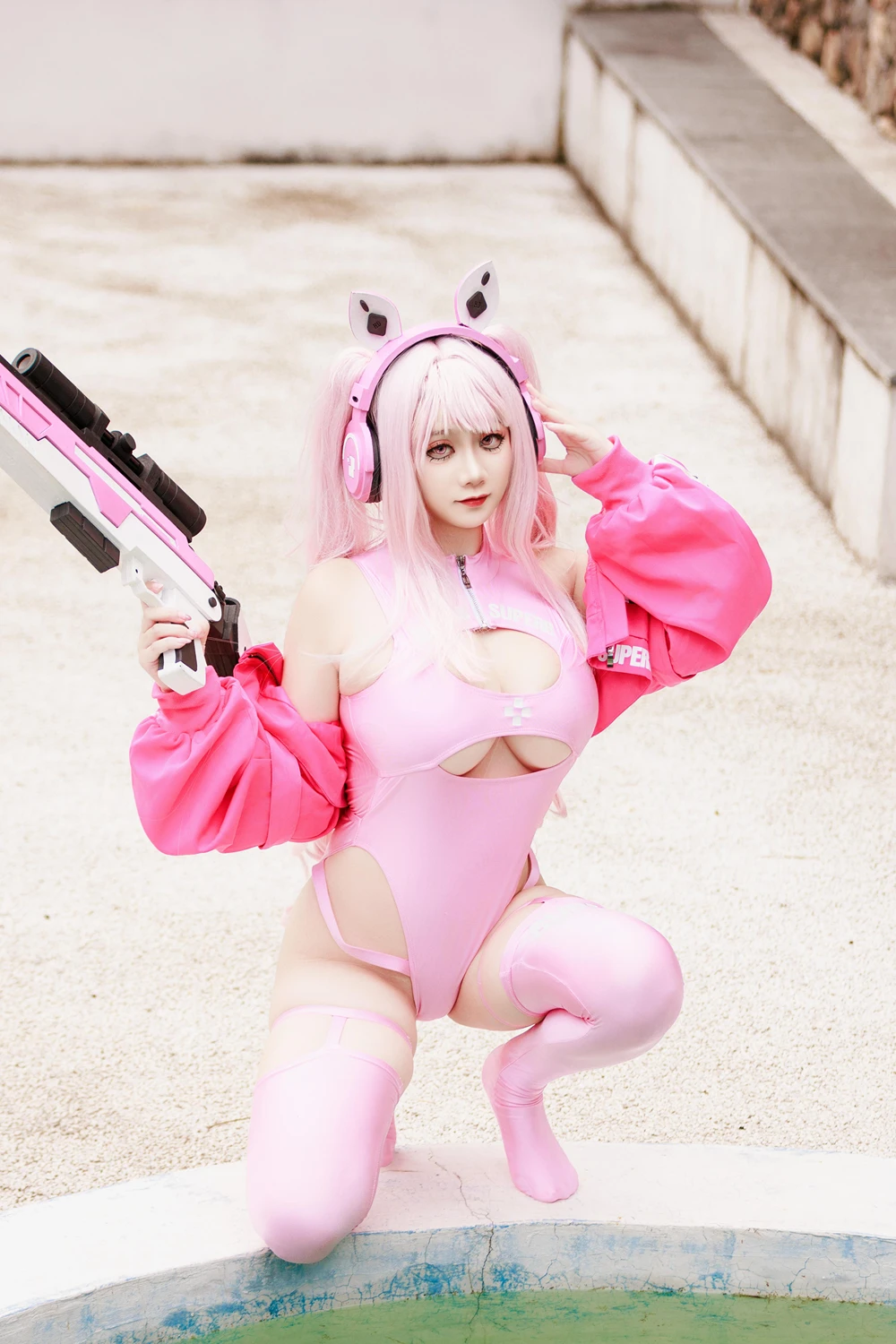 Cosplay 阿雪雪 – 爱丽丝泳装 - P12