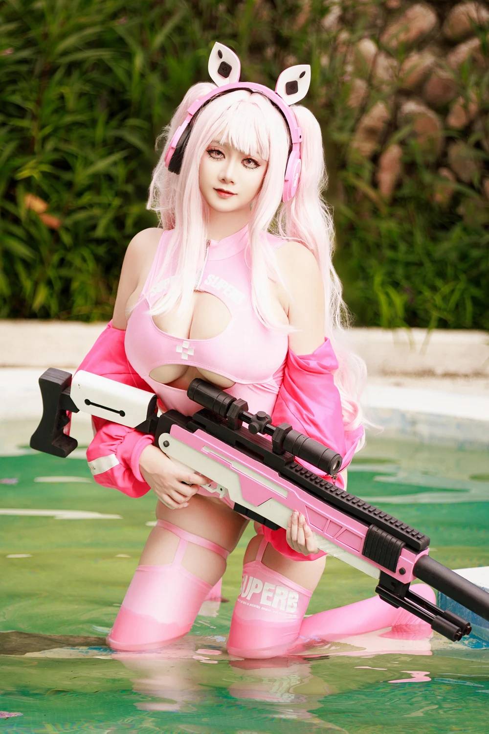 Cosplay 阿雪雪 – 爱丽丝泳装 - P1