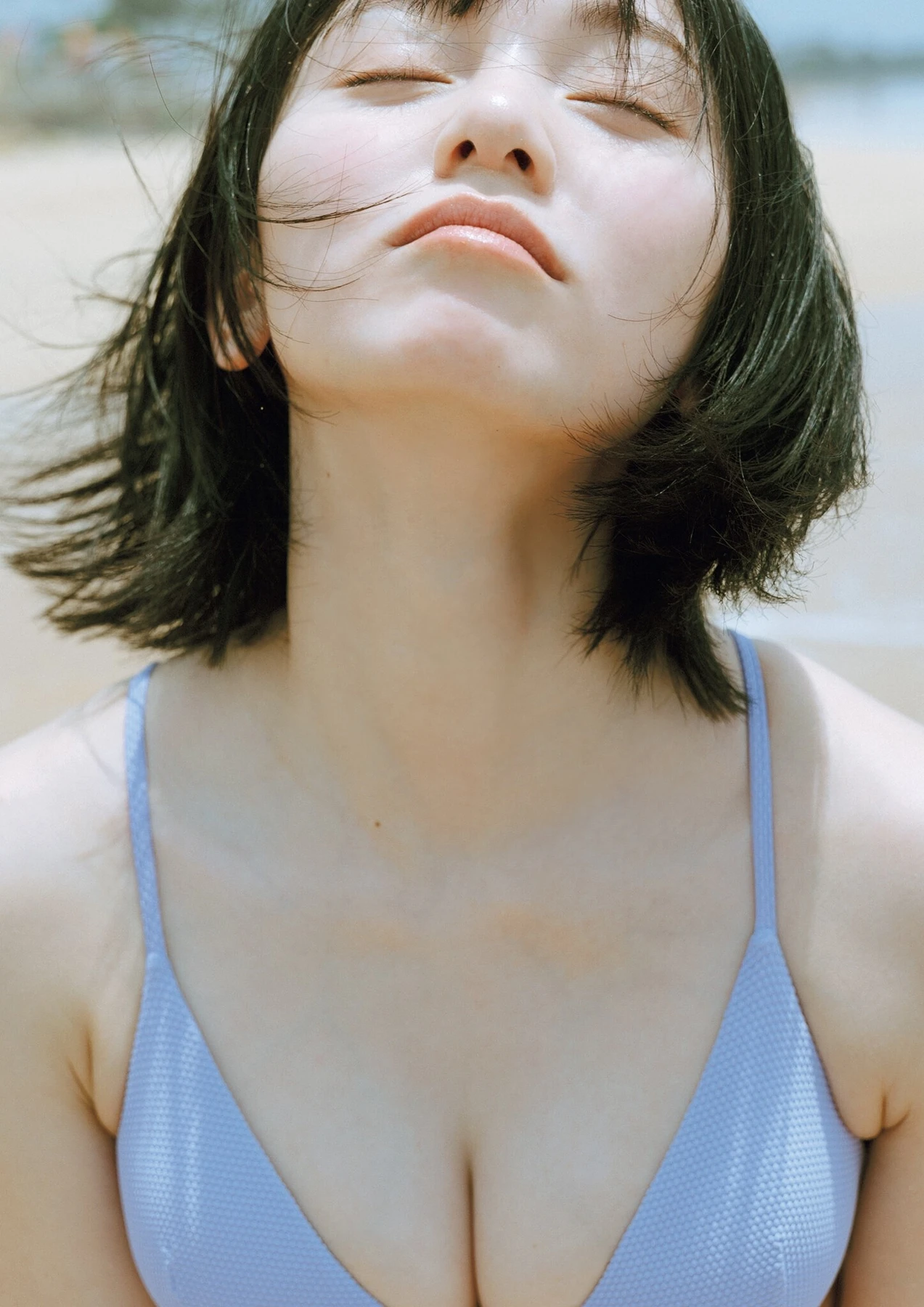 Fuuka Kumazawa 熊澤風花, 2nd写真集 『小さくて大切なもの』 - P29