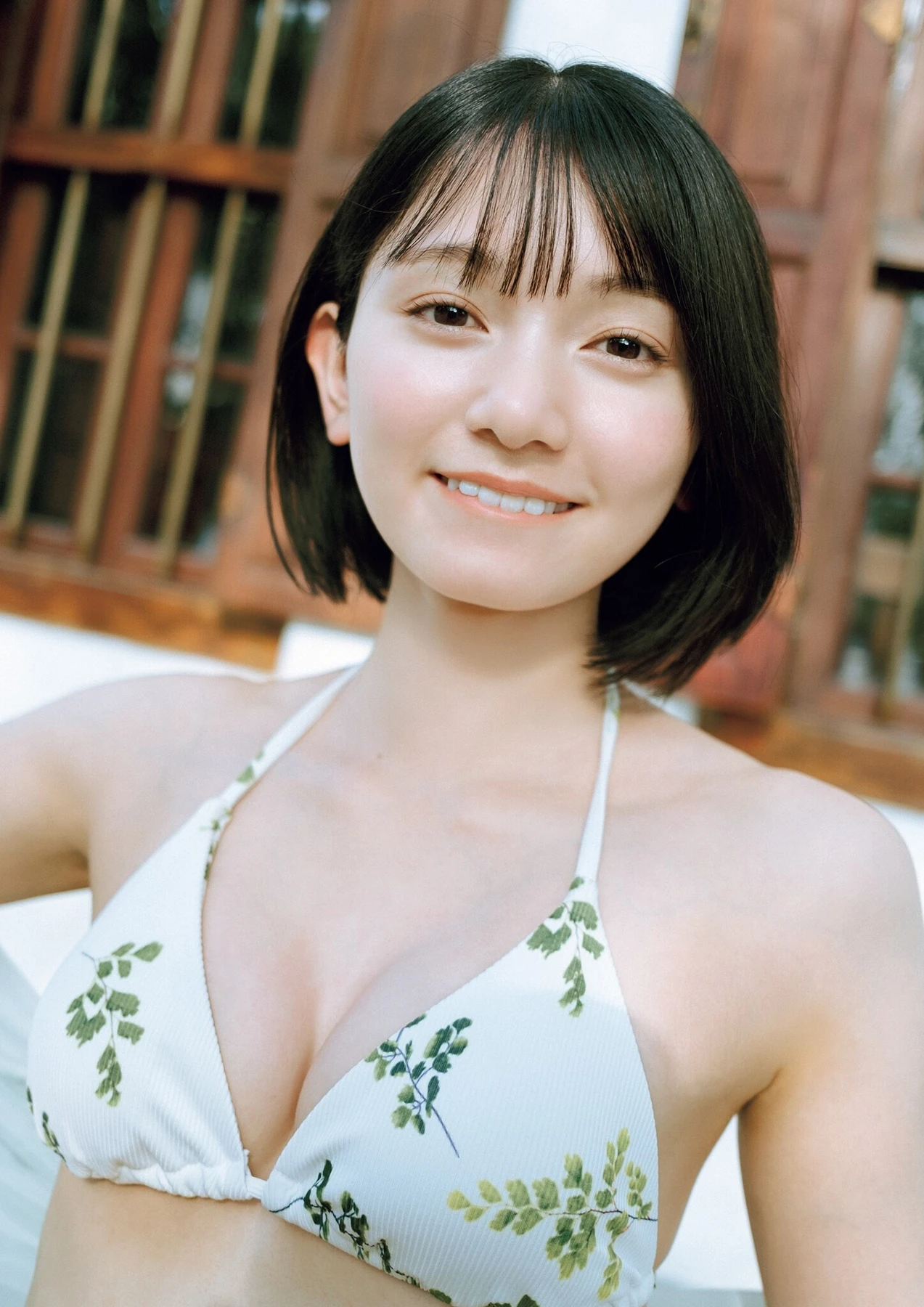 Fuuka Kumazawa 熊澤風花, 2nd写真集 『小さくて大切なもの』 - P53