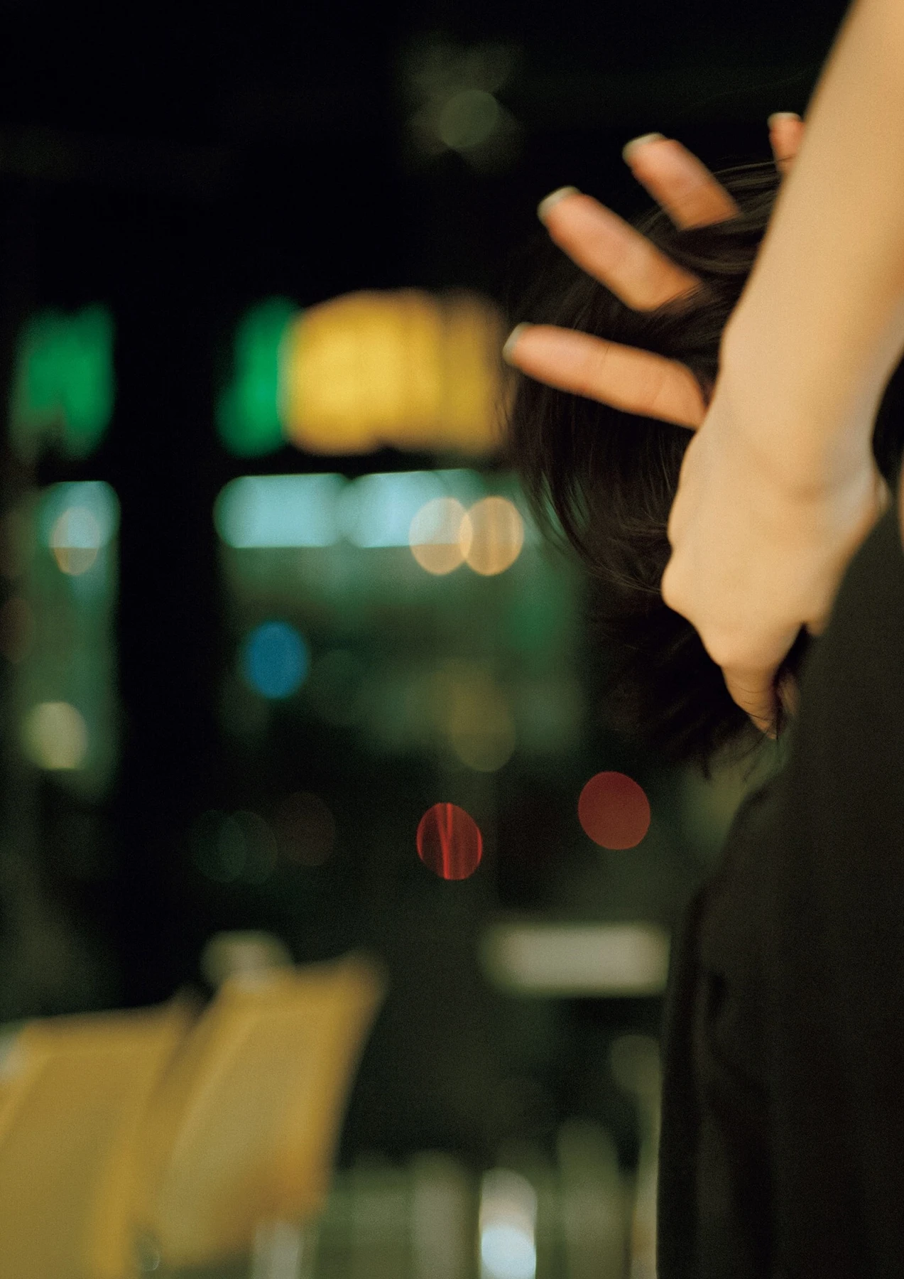 Fuuka Kumazawa 熊澤風花, 2nd写真集 『小さくて大切なもの』 - P8