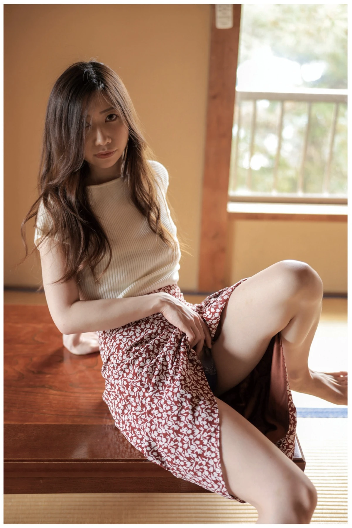 Manami Oura 大浦真奈美, ヌード写真集 「Nostalgia 回顧」 - P14