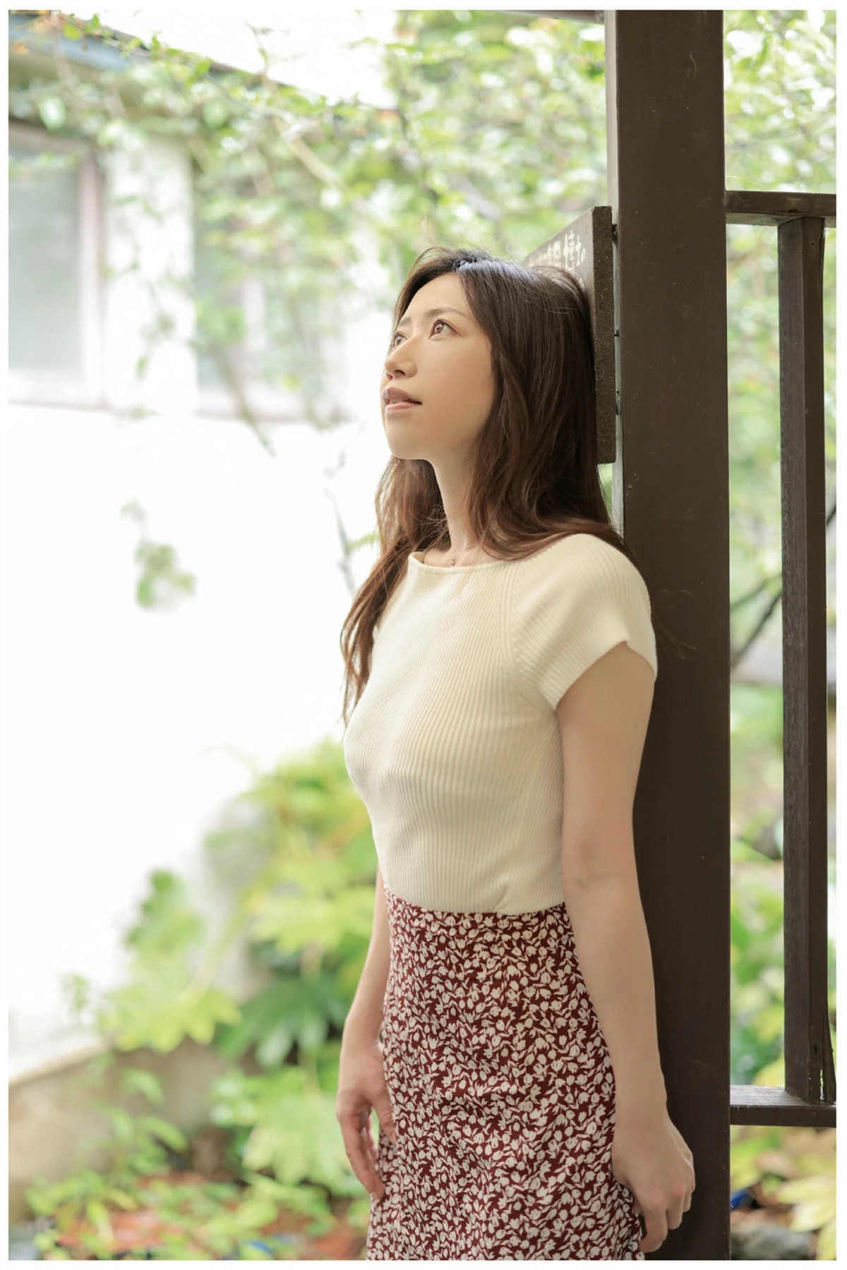 Manami Oura 大浦真奈美, ヌード写真集 「Nostalgia 回顧」 - P2