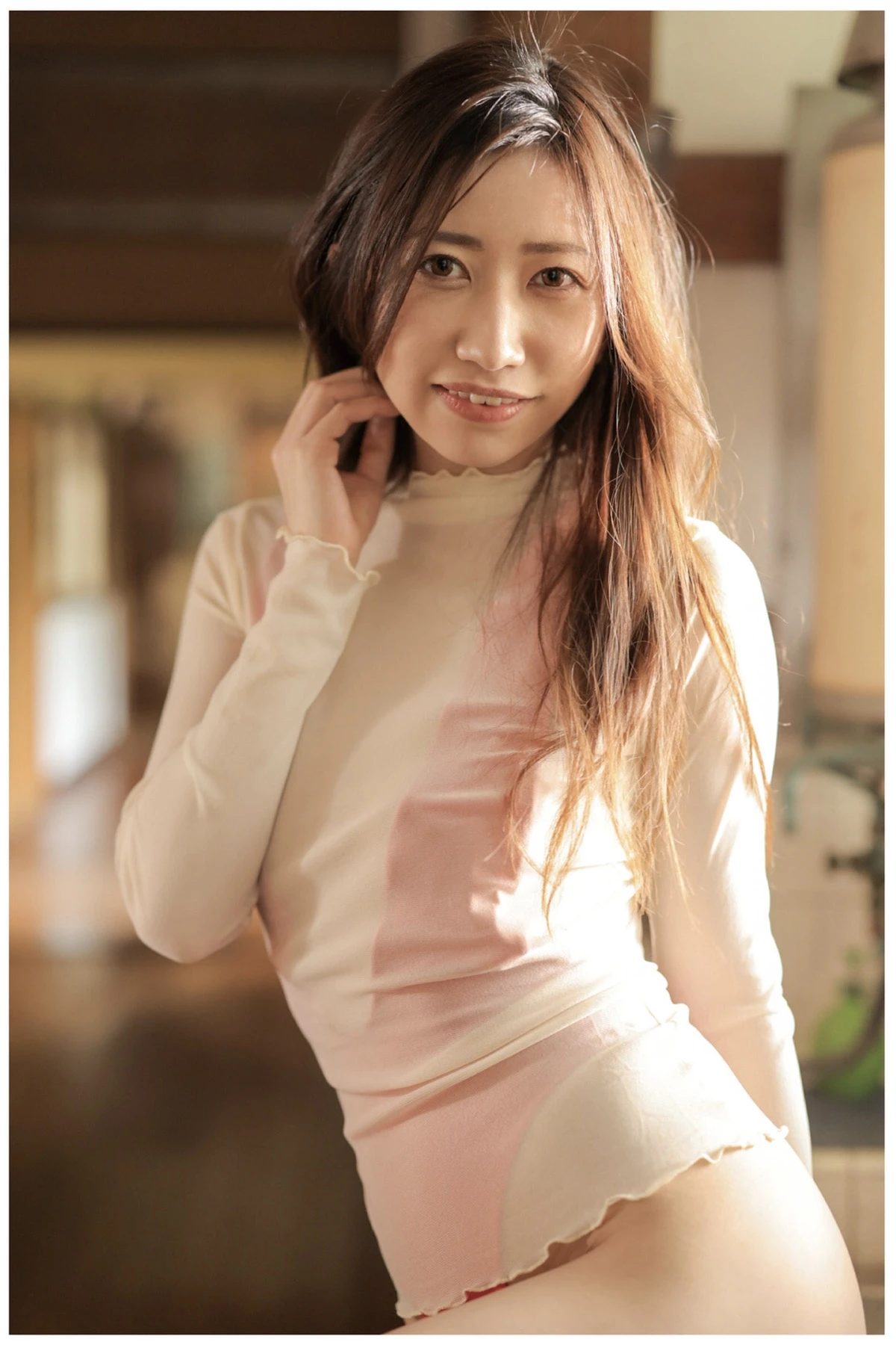 Manami Oura 大浦真奈美, ヌード写真集 「Nostalgia 回顧」 - P48