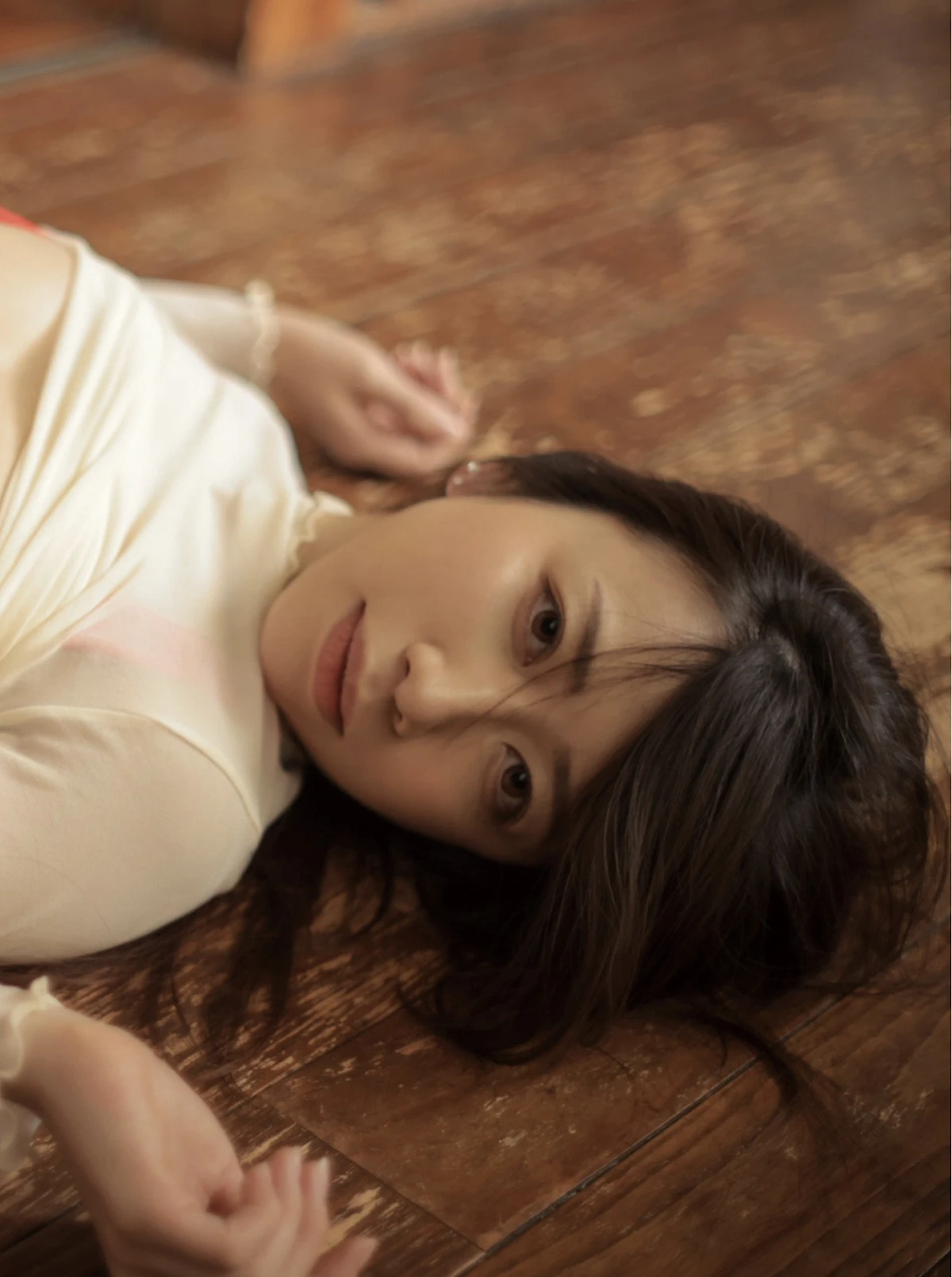 Manami Oura 大浦真奈美, ヌード写真集 「Nostalgia 回顧」 - P67