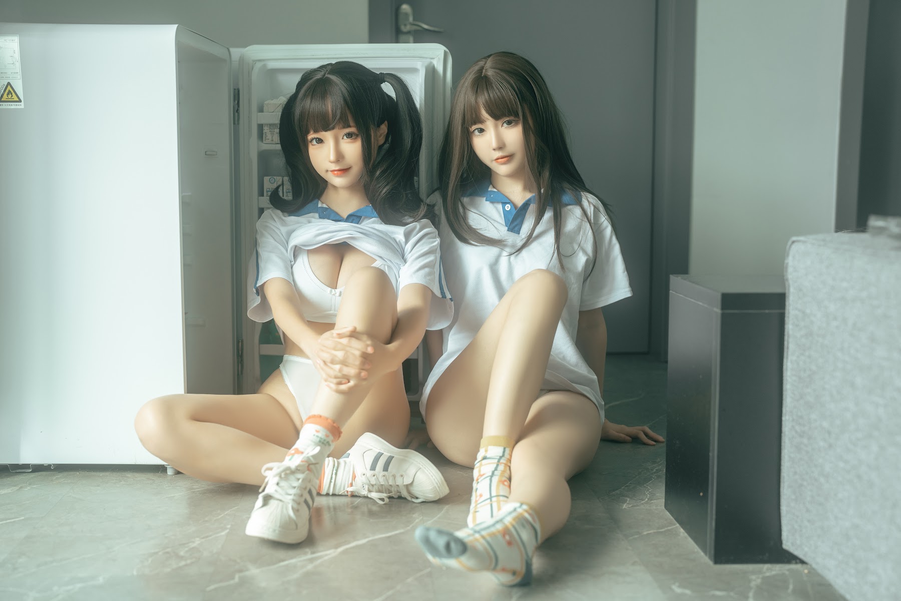 Coser@蠢沫沫 (chunmomo) – You at The Same Table - P54