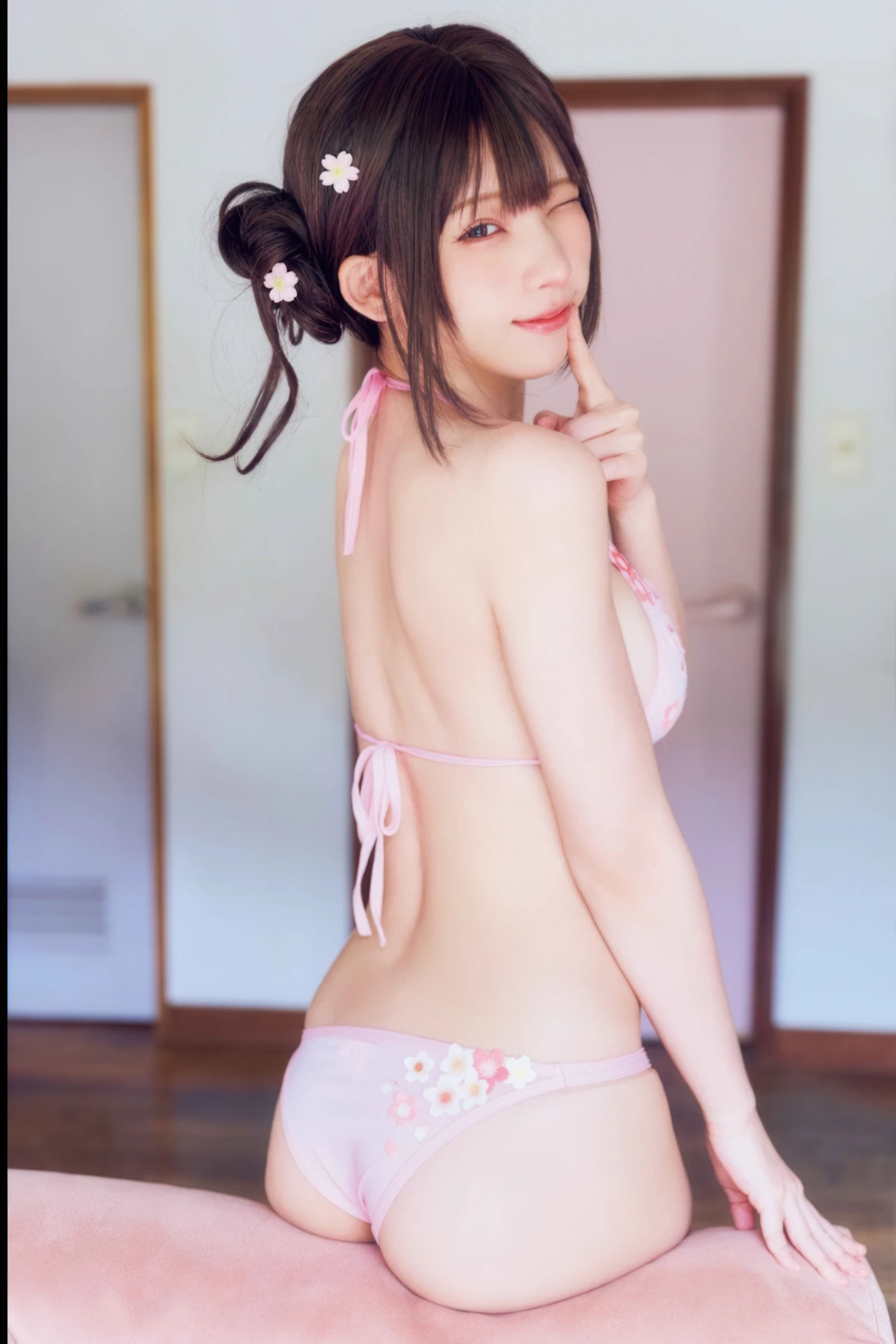 Enako えなこ – Ikumi いくみ, Young Animal 2026 No.09-10 (ヤングアニマル 2026年9-10号) - P31