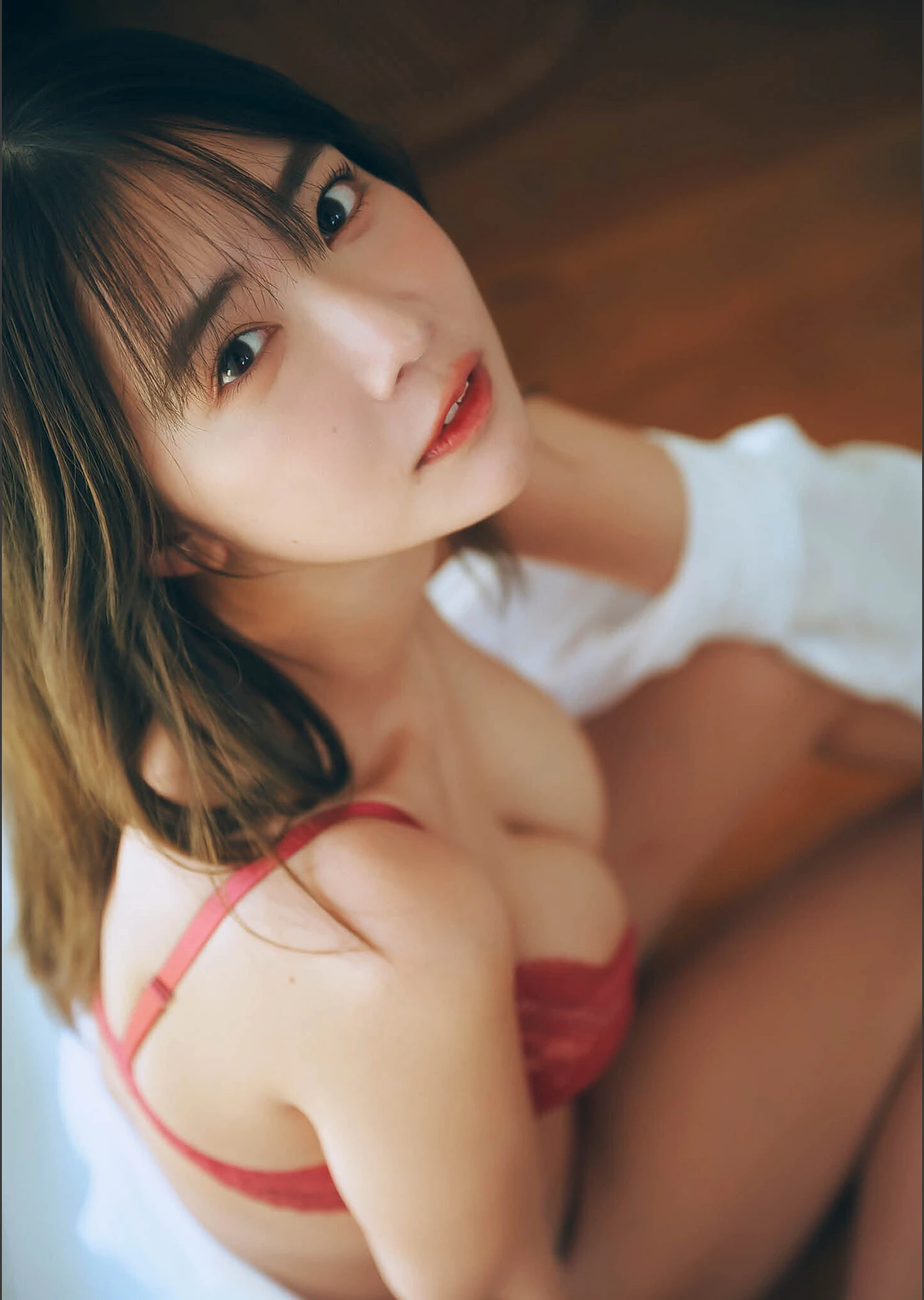 Kisumi Amau 天羽希純, デジタル写真集 「Sweet Nothings」 - P12