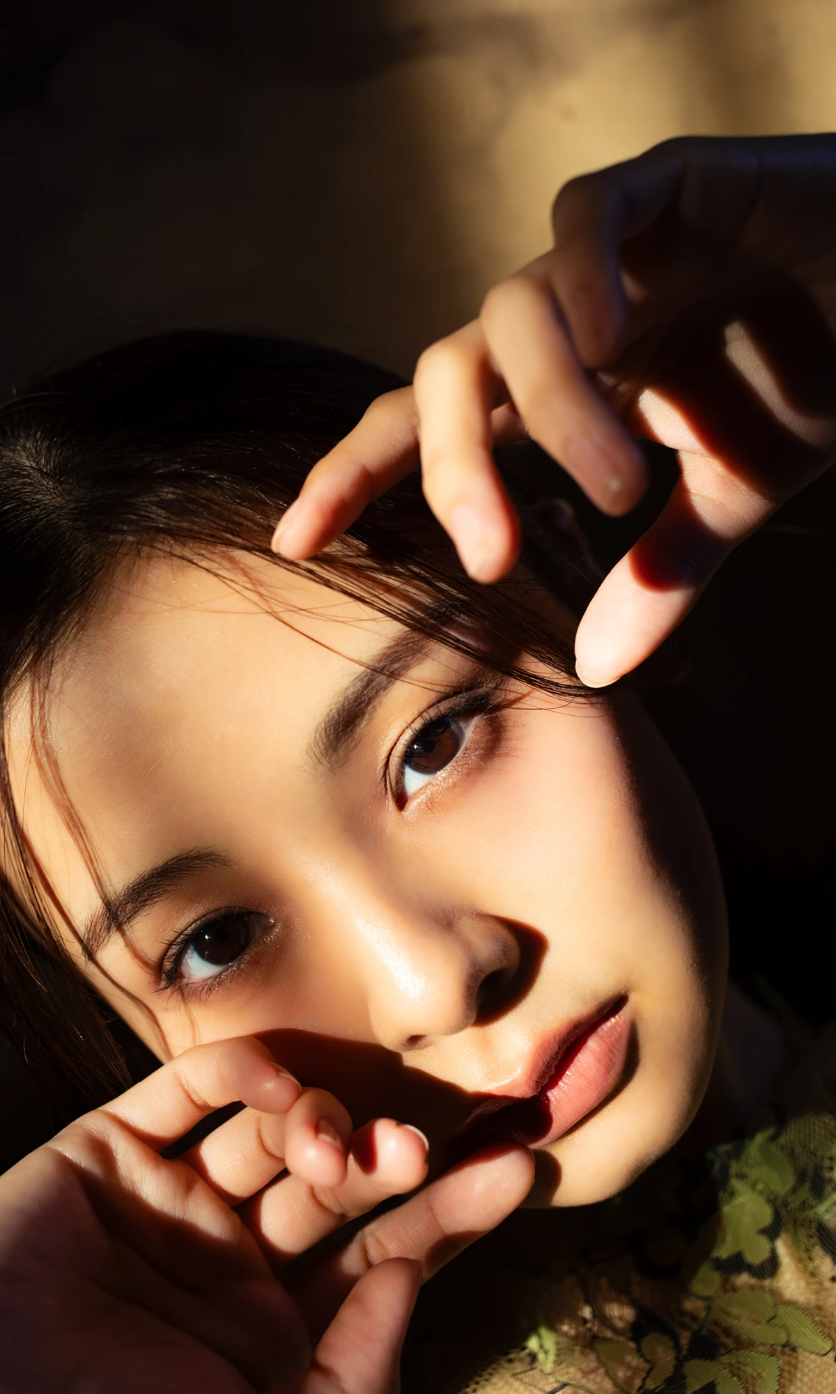 Hinata Homma 本間日陽, 写真集 「ピュアか、小悪魔か。」 - P12