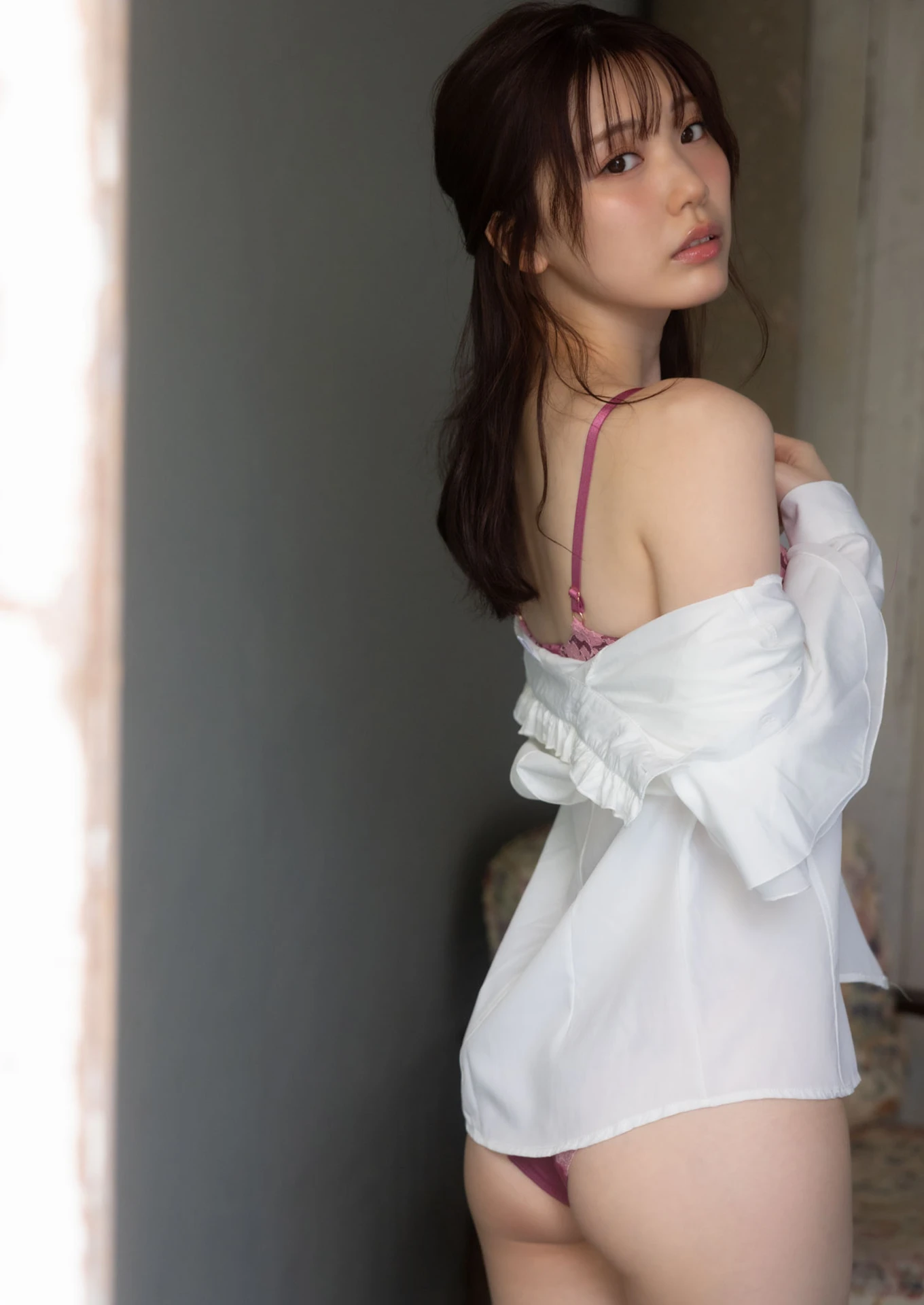 Mio Ishikawa 石川澪, デジタル写真集 『春の詩』 - P29