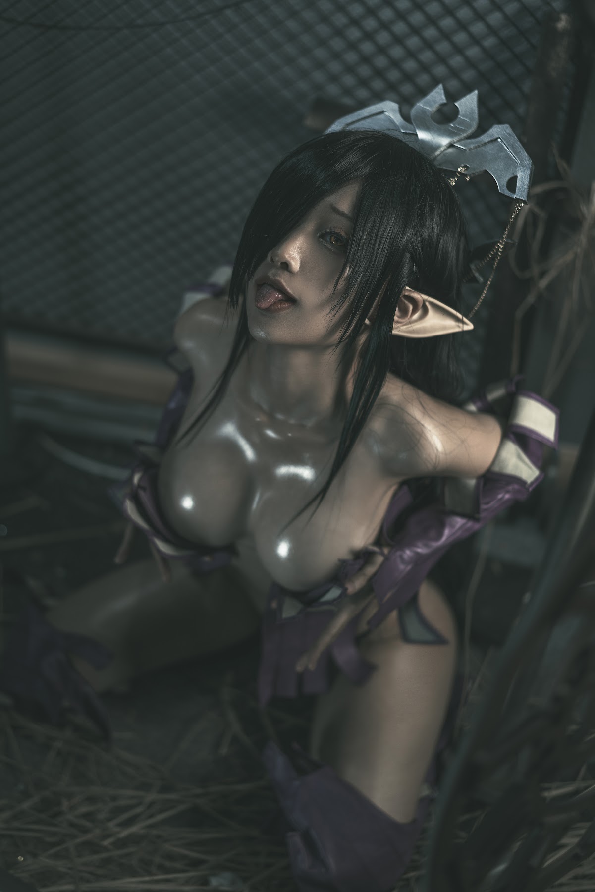 Coser@蠢沫沫 (chunmomo) – Black Beast Queen - P111